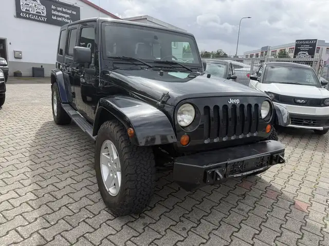 Jeep Wrangler / Wrangler Unlimited Sahara