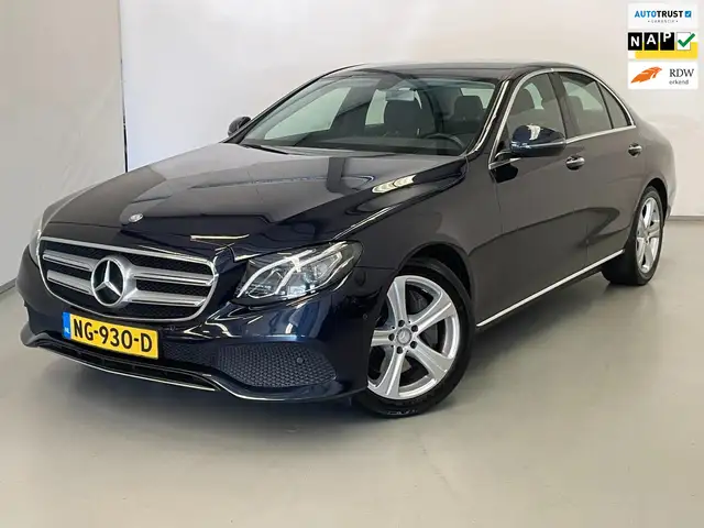 Mercedes-Benz E 350 350d / NL-auto / Keyless / Sfeerverlichting