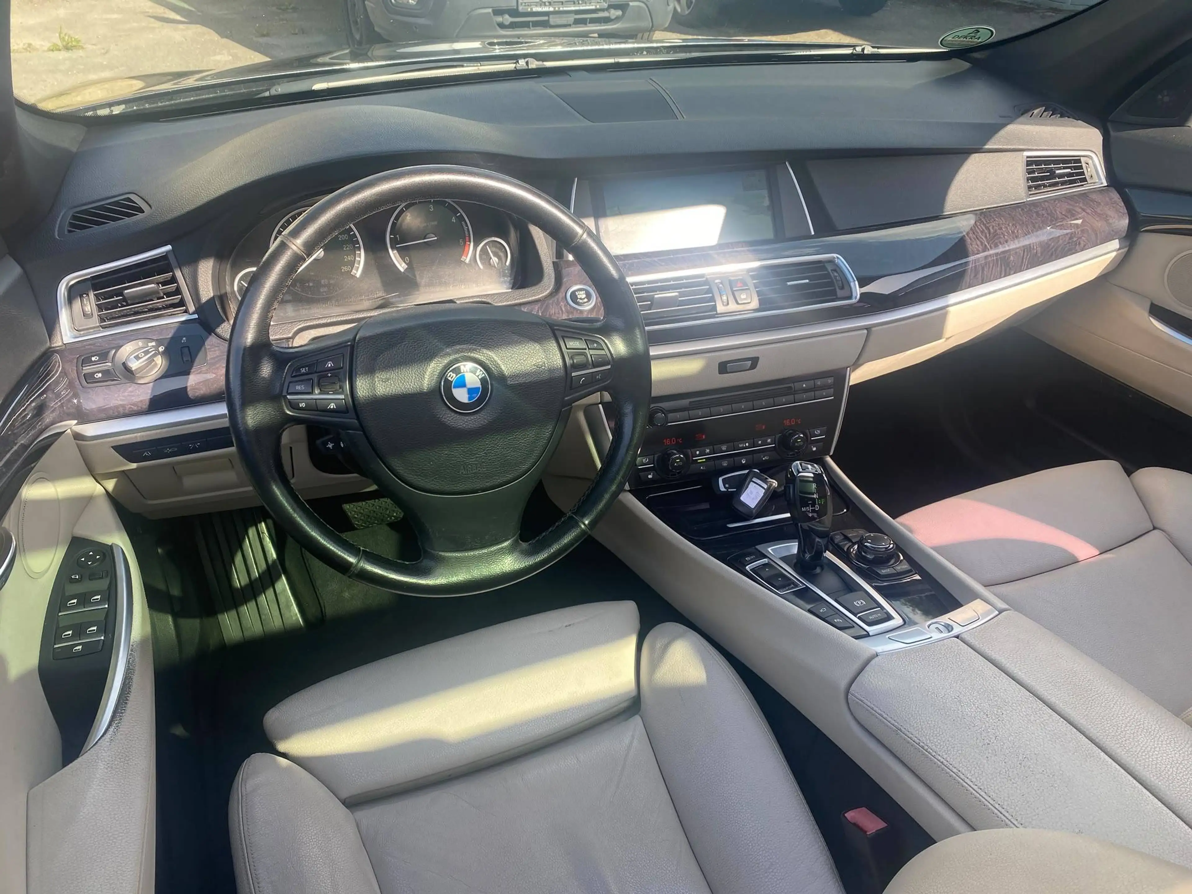 BMW 530 530 d Automatik Klima Navi — photo 7