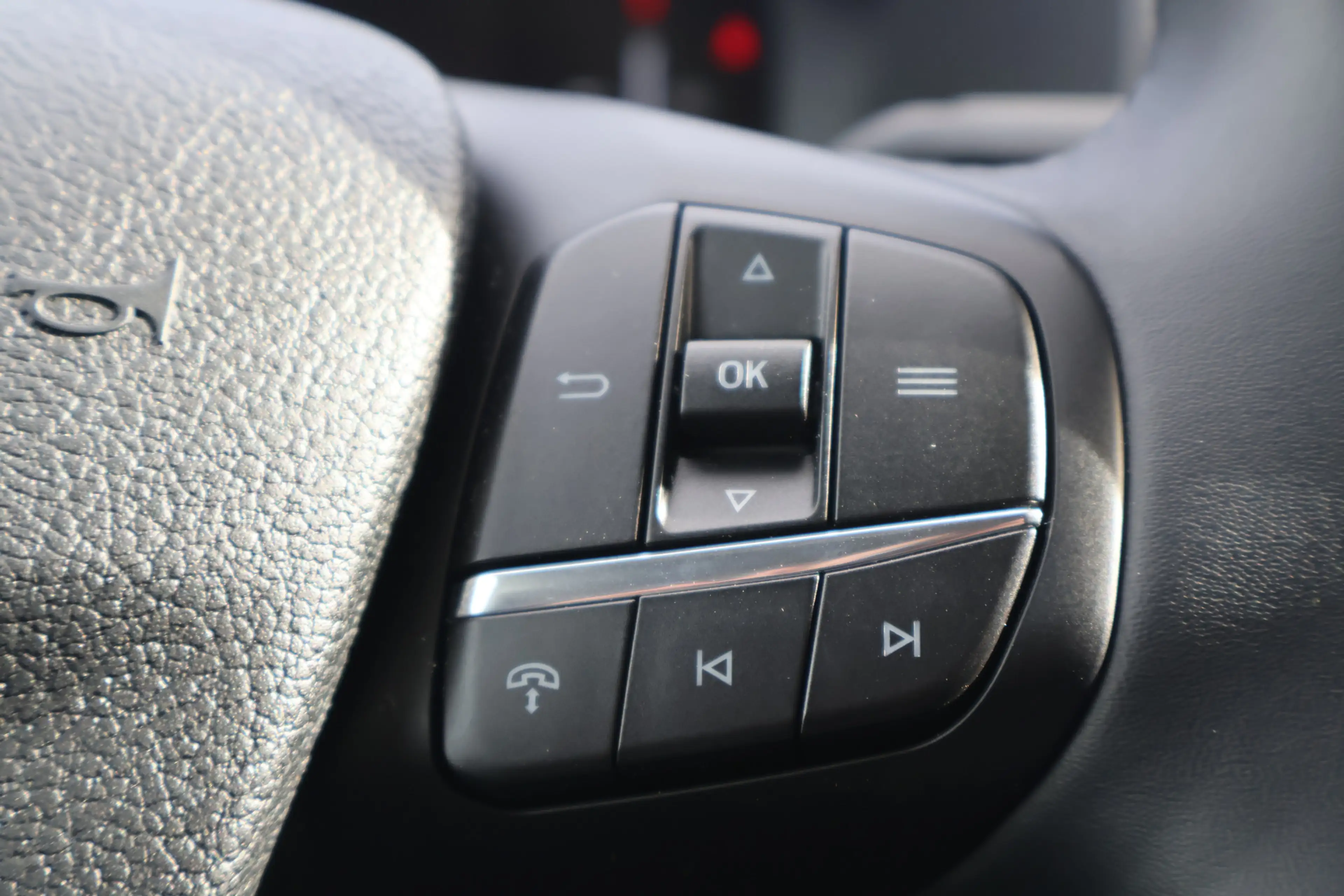Ford E-Transit 350 L4 H3 Trend 68 kWh (Wordt verwacht) — photo 24