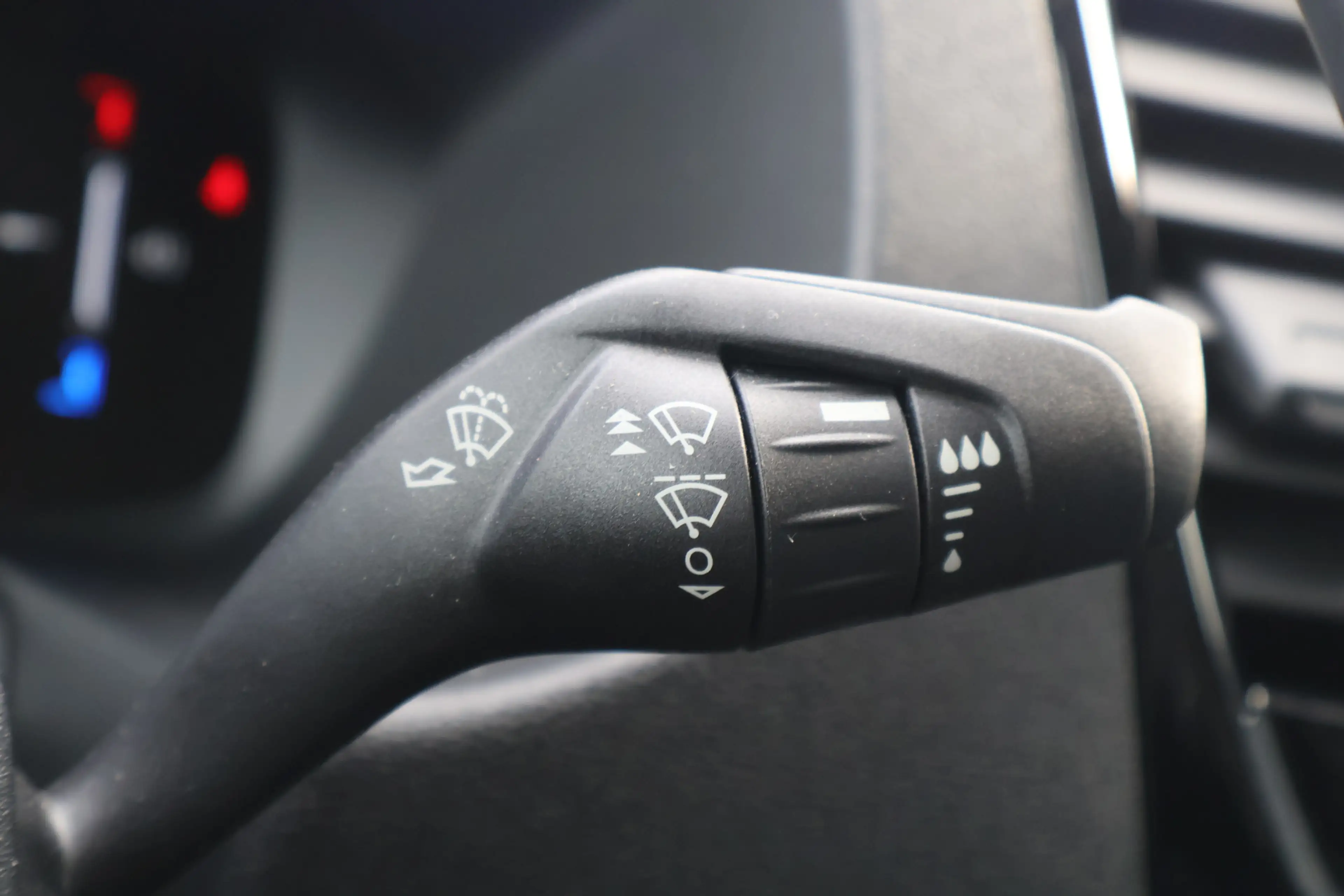 Ford E-Transit 350 L4 H3 Trend 68 kWh (Wordt verwacht) — photo 27