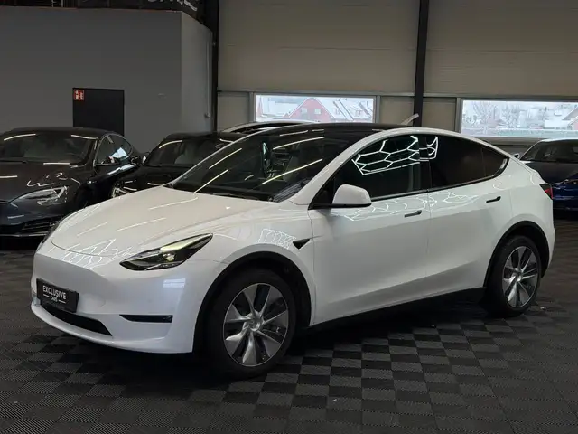 Tesla Model Y MODEL Y LONG RANGE AWD | HARDWARE 3 |