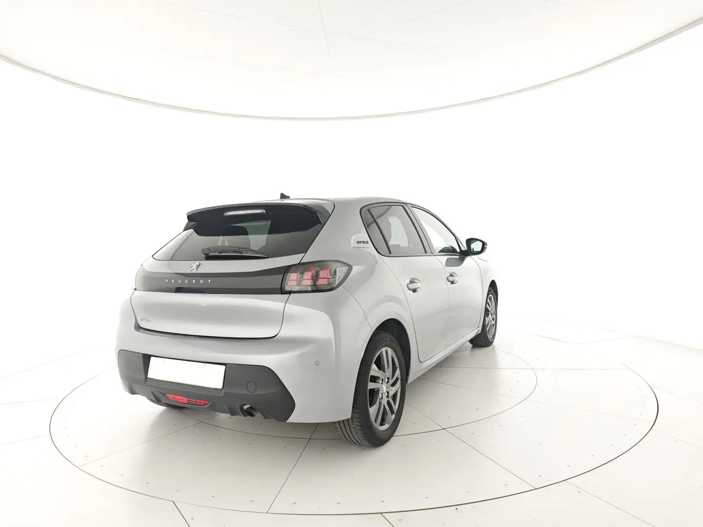 Peugeot 208 208 1.2 puretech Active Pack s Grau - 2