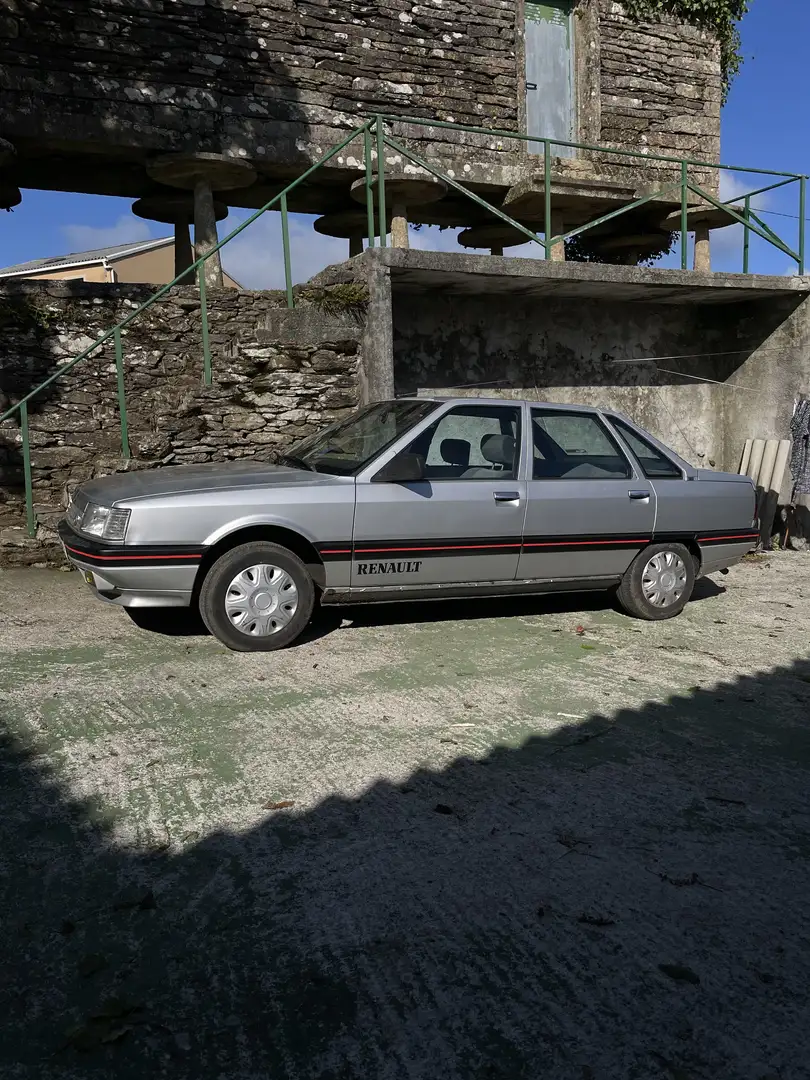 Renault R 21 GTS - 2