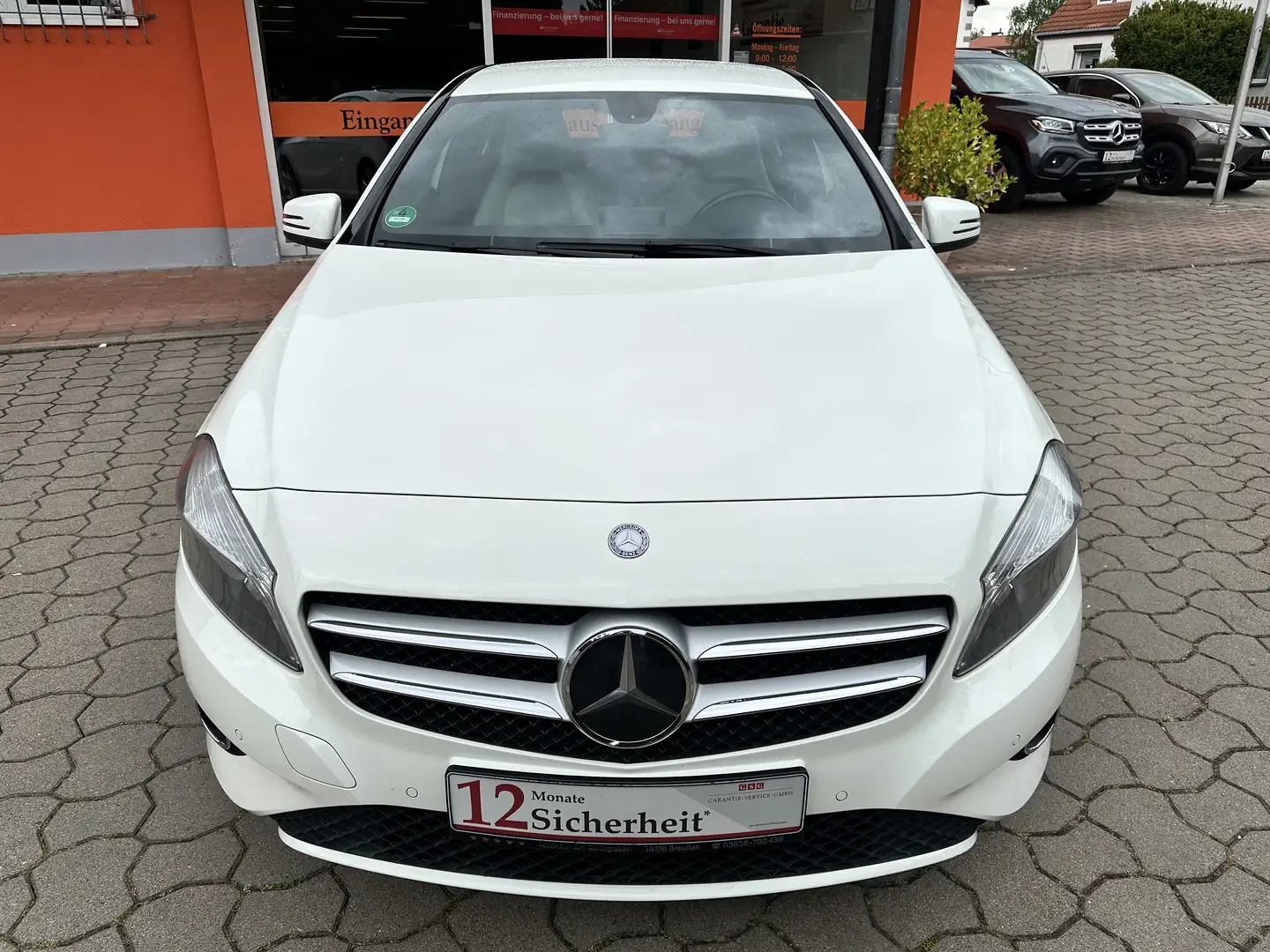 Mercedes-Benz A 180 A 180 BlueEfficiency Weiß - 2