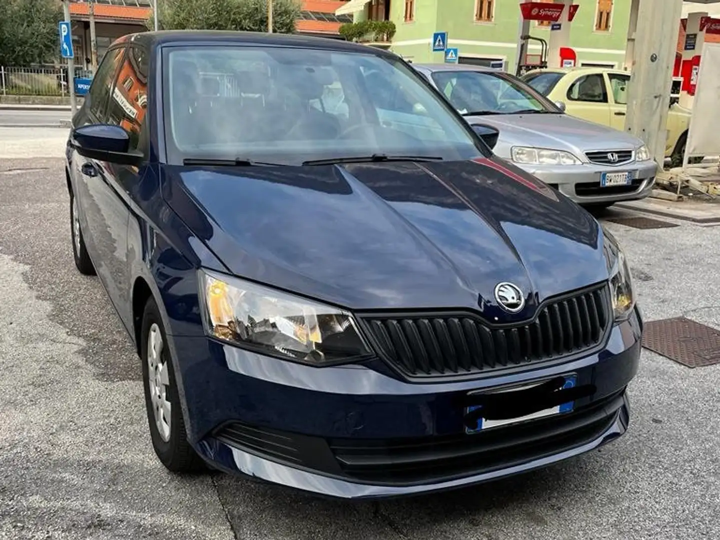 Skoda Fabia 1.4 tdi Active 75cv Blu/Azzurro - 1