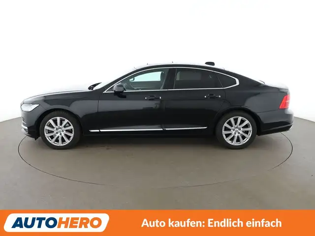 Volvo S90 view 3