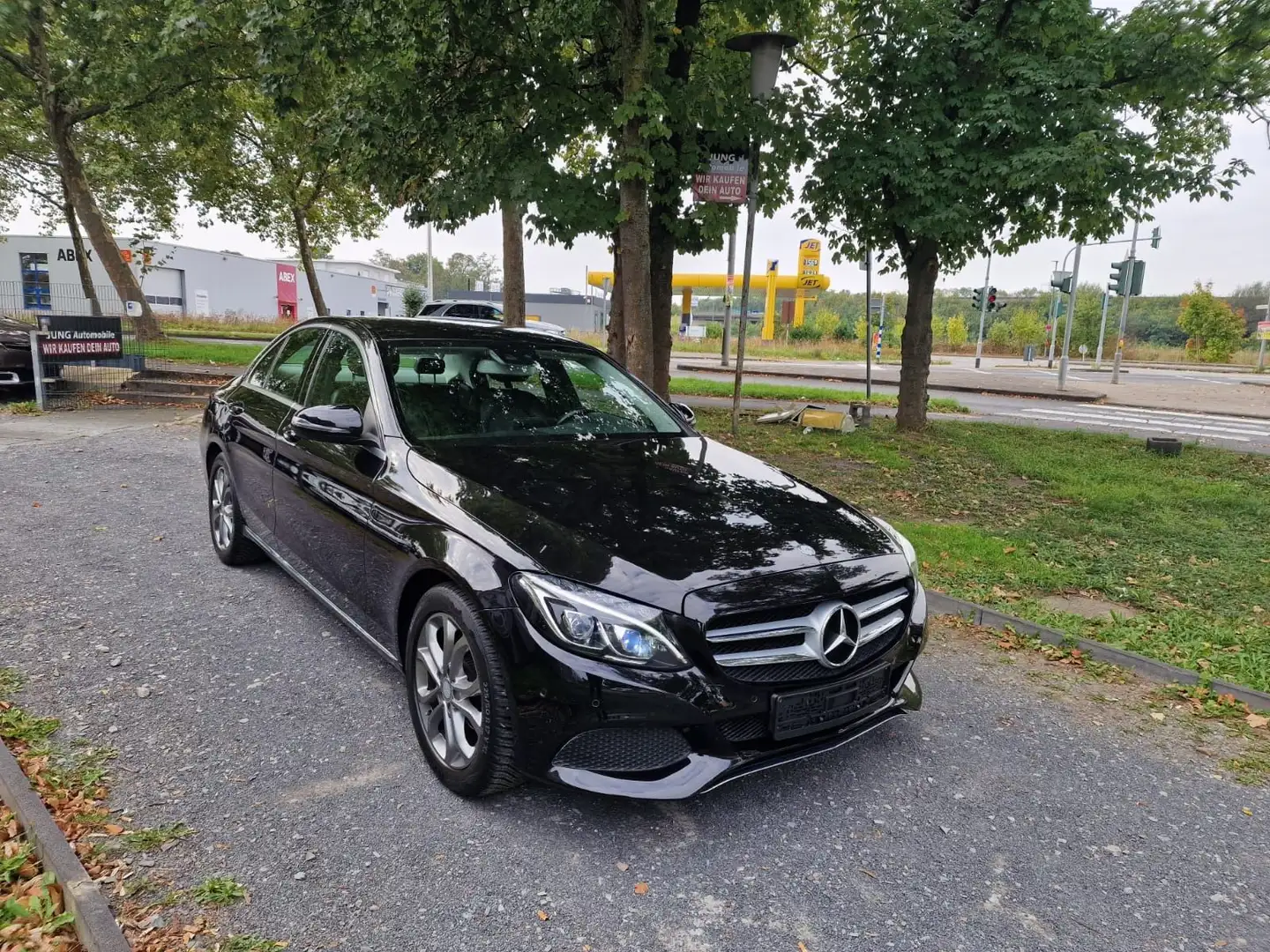 Mercedes-Benz C 180 CGI Limo. Automatik/Navi/ LED /85.000 km Schwarz - 1