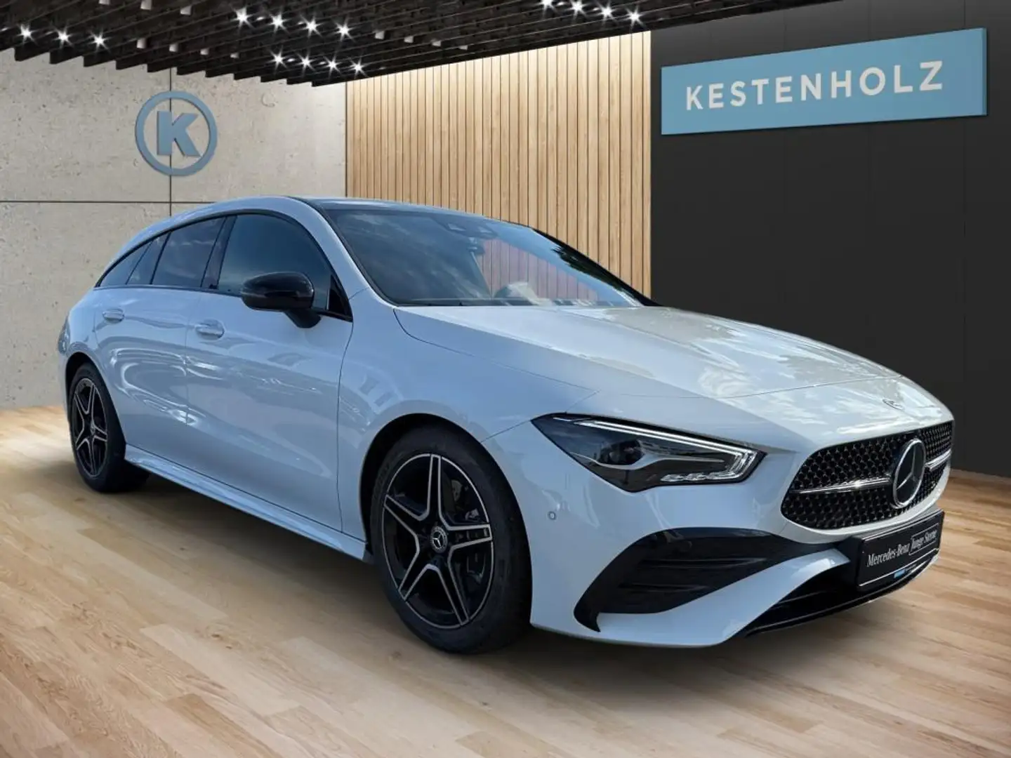 Mercedes-Benz CLA 200 SB *AMG*NIGHT*PANO*SHZ*KAMERA*NAVI*LED* Bianco - 2