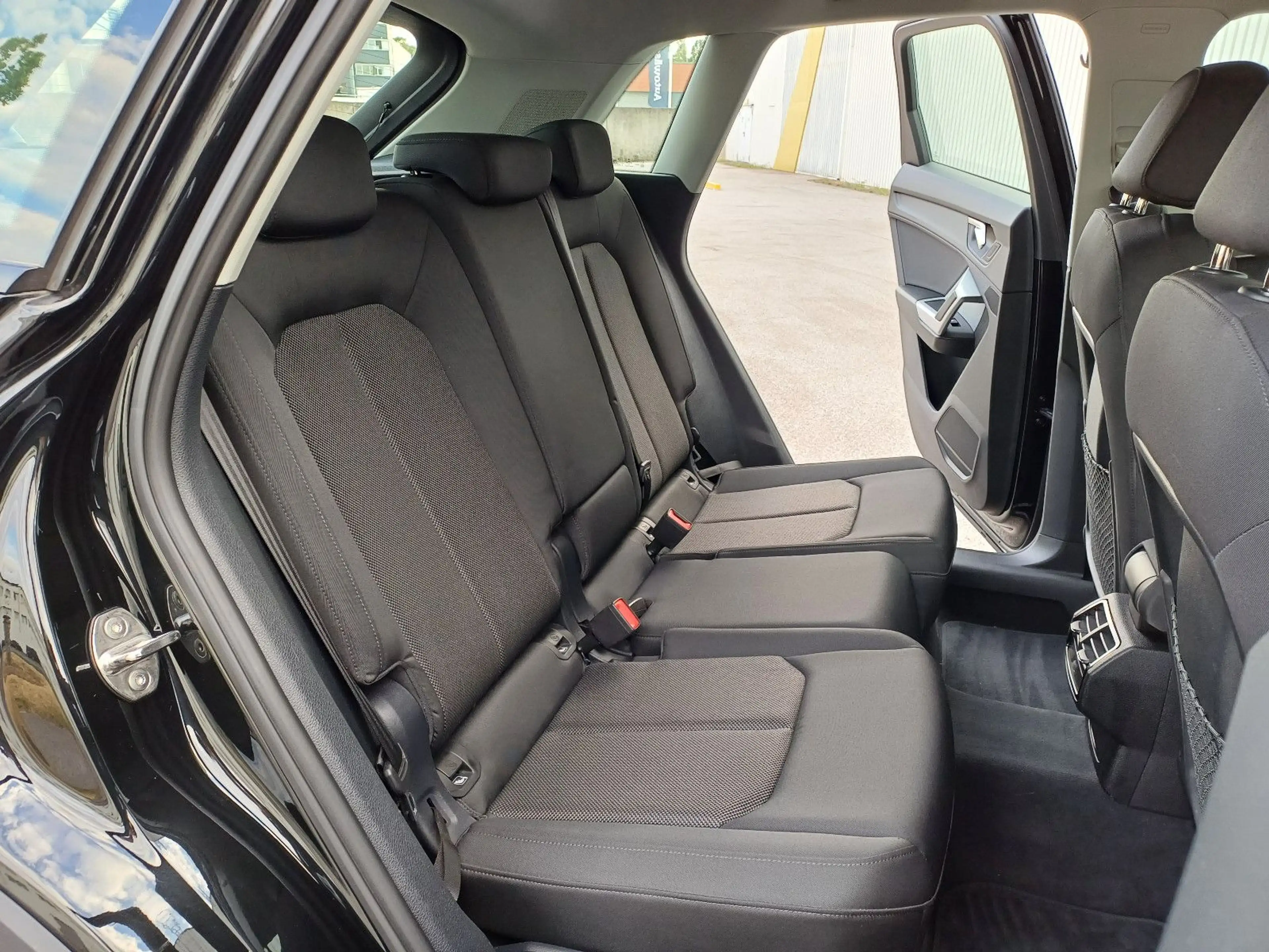 Audi Q3 45 TFSI e/Navi/Kamera/Virtual/PDC/1.HD — photo 17
