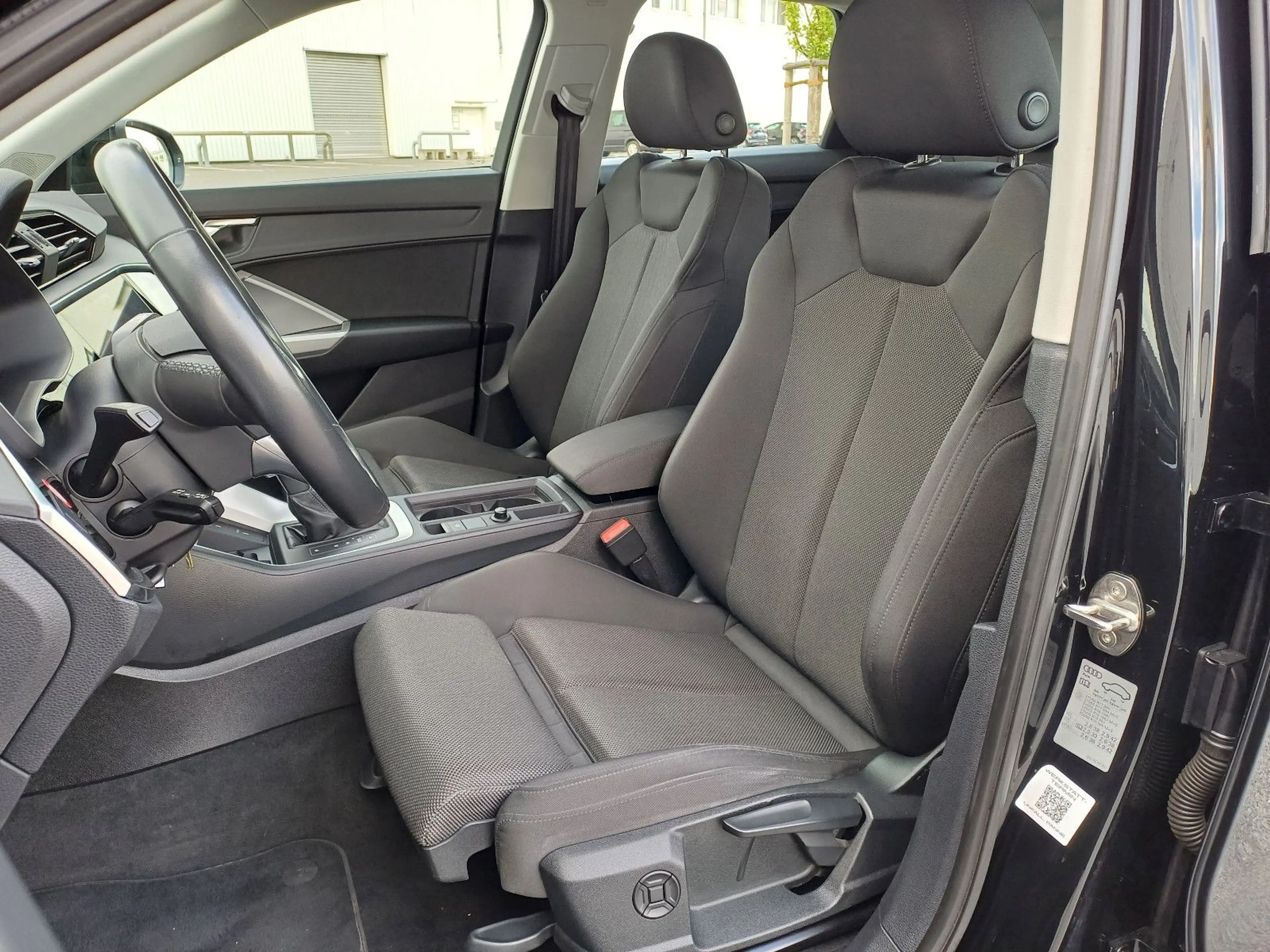 Audi Q3 45 TFSI e/Navi/Kamera/Virtual/PDC/1.HD — photo 9