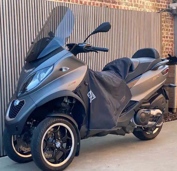 Piaggio MP3 500