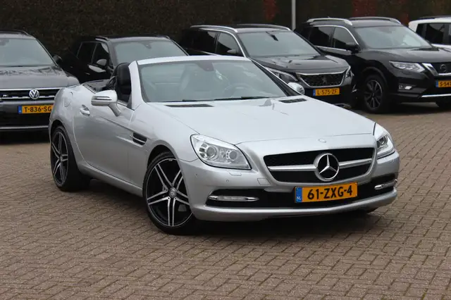 Mercedes-Benz SLK 200 Automaat / 107.441 km / AIRSCARF / Zwart Leder / P