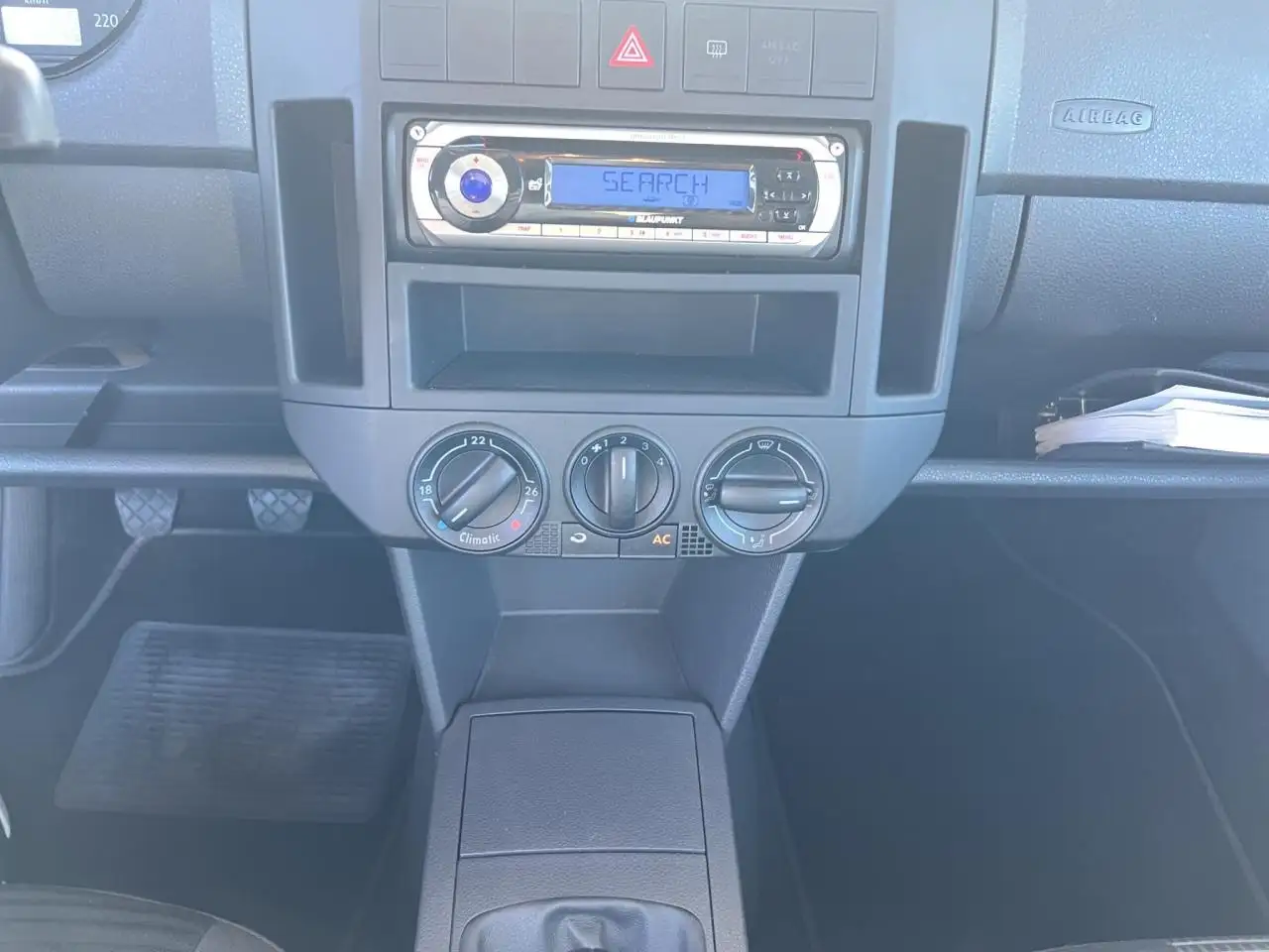 Volkswagen Polo Citadine 5 portes — photo 14