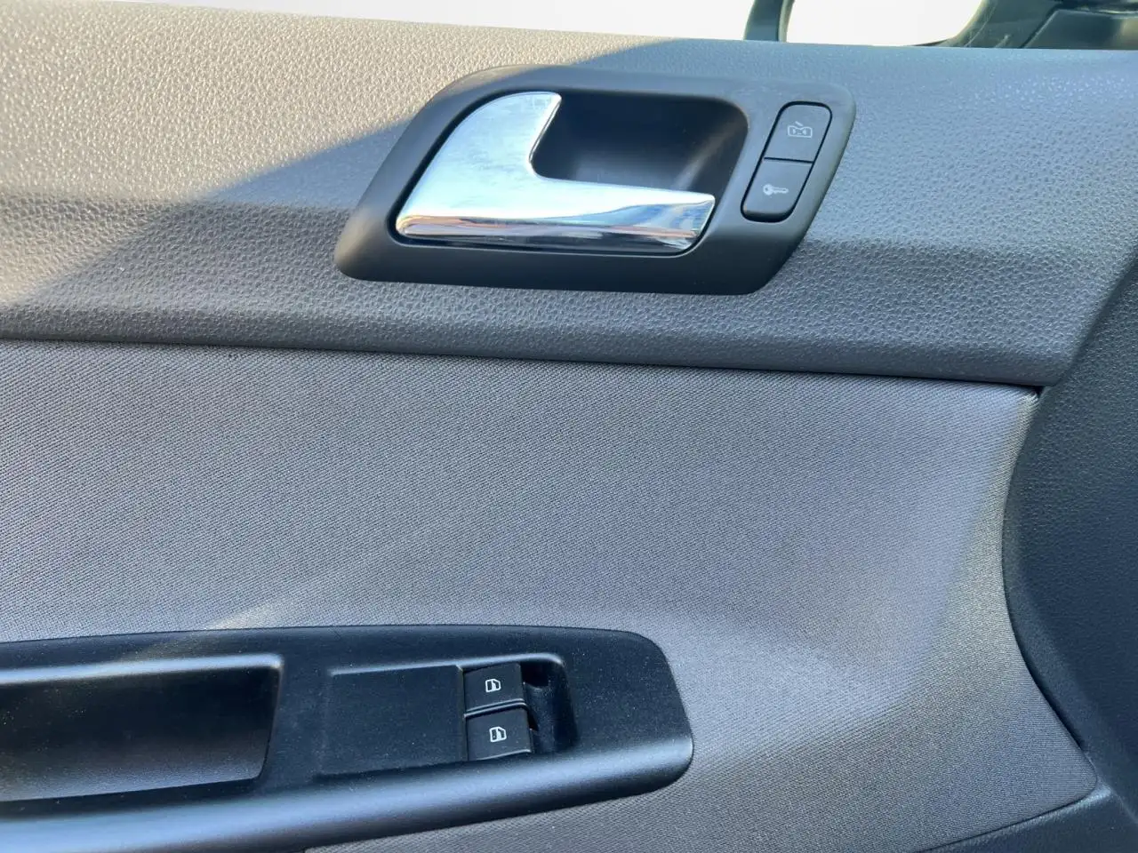 Volkswagen Polo Citadine 5 portes — photo 29
