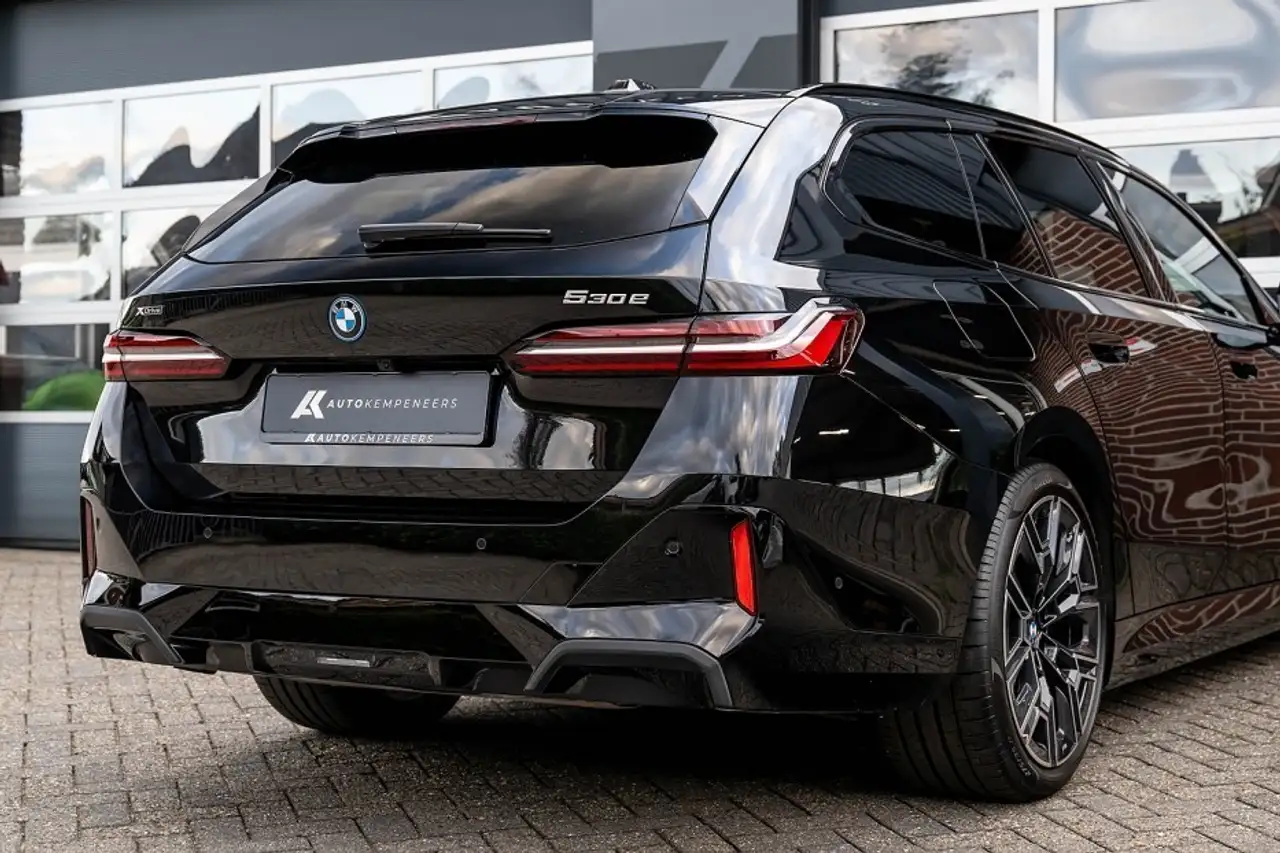 BMW 530 5-serie 530e xDrive Touring M Sport Bowers & Wil, миниатюра 4