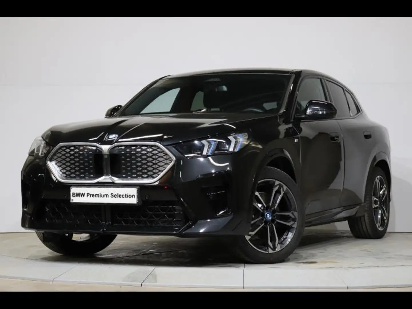 BMW iX2 xDrive30 Kit M Sport Negru - 1
