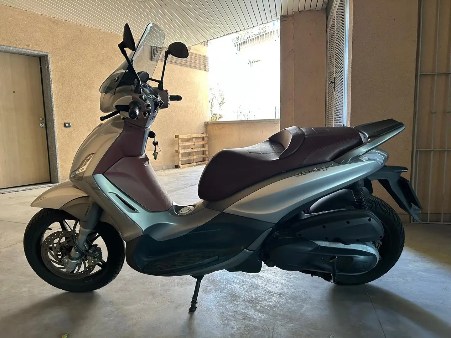 Piaggio Beverly 350 sport touring Argento - 2