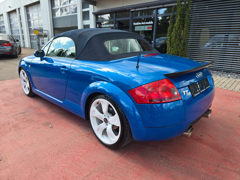 Audi TT Roadster 3.2   quattro — photo 8