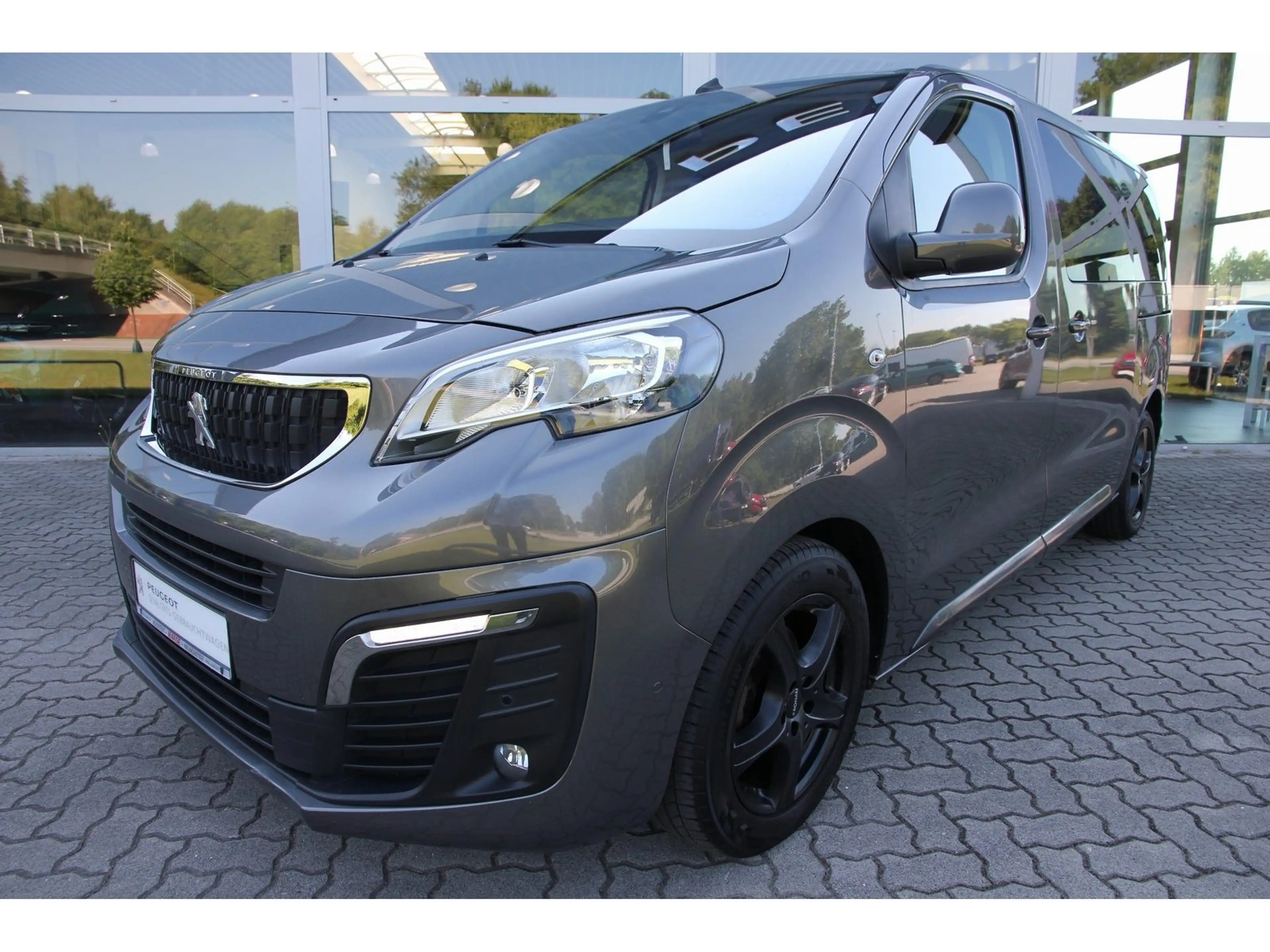 Peugeot Traveller L2 Active BHDi 150 Carplay RFK 8 Sitze — photo 2