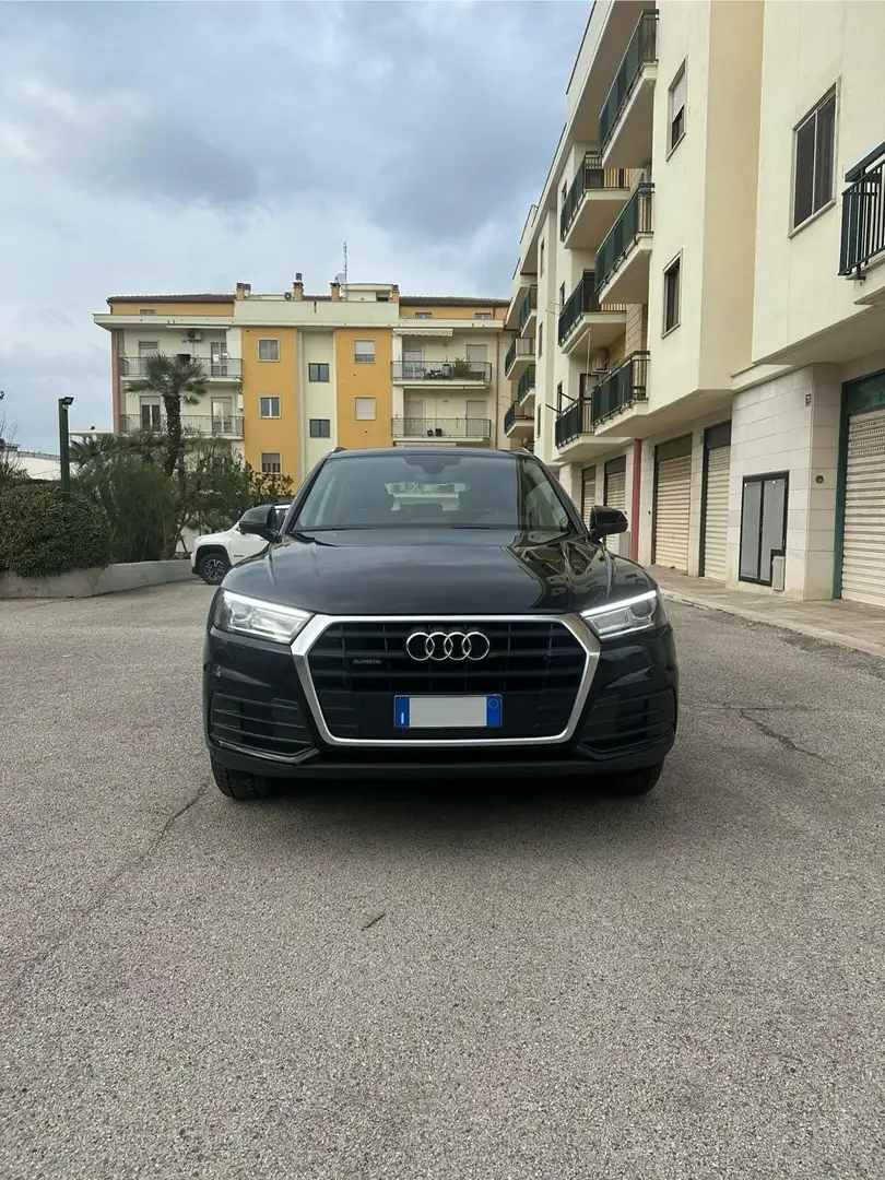 Audi Q5 40 TDI quattro S tronic Noir - 2