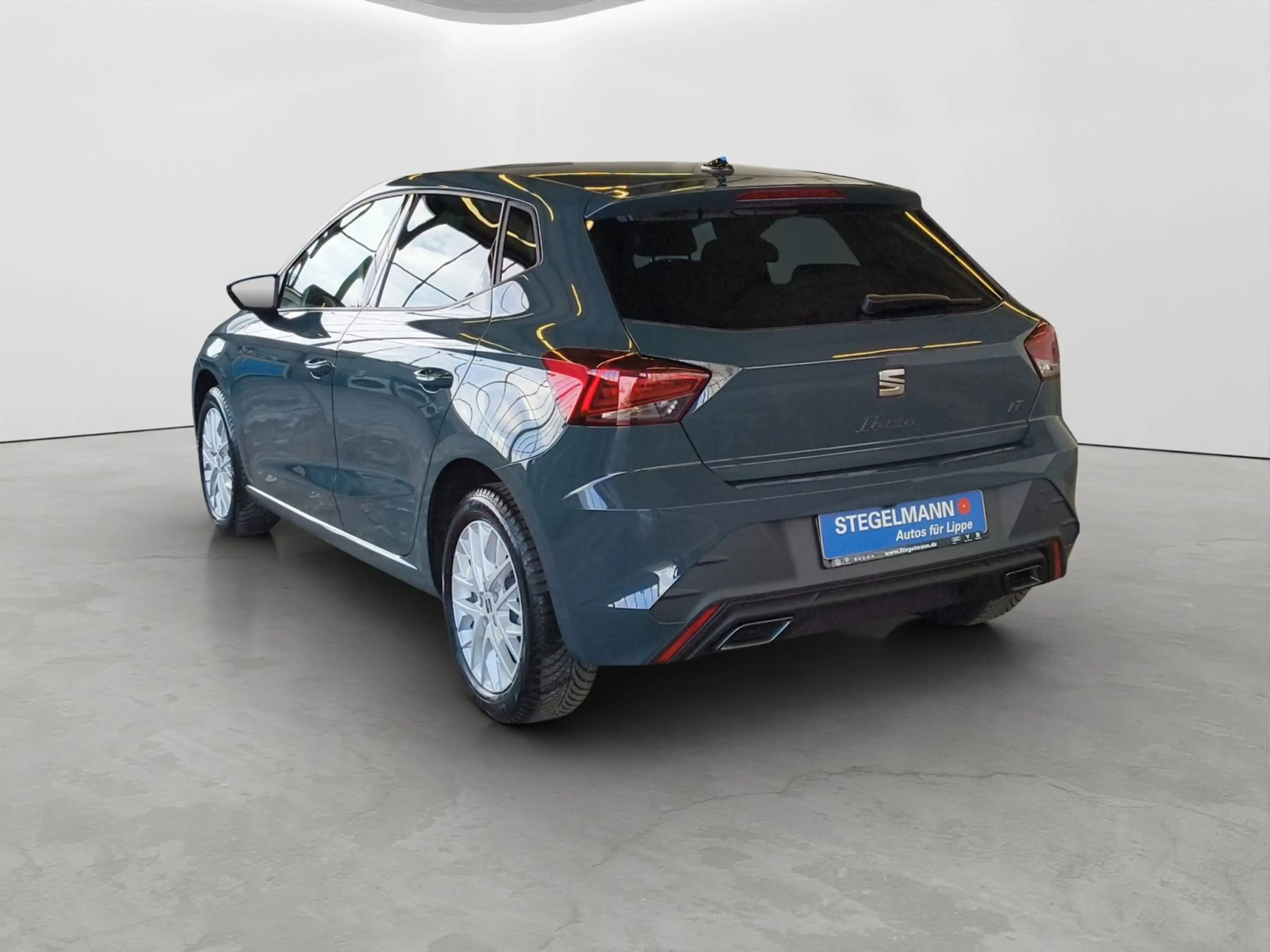 SEAT Ibiza IBIZA FR 1.0 TSI DSG Ganzjahresreifen Kamera Nav — photo 4
