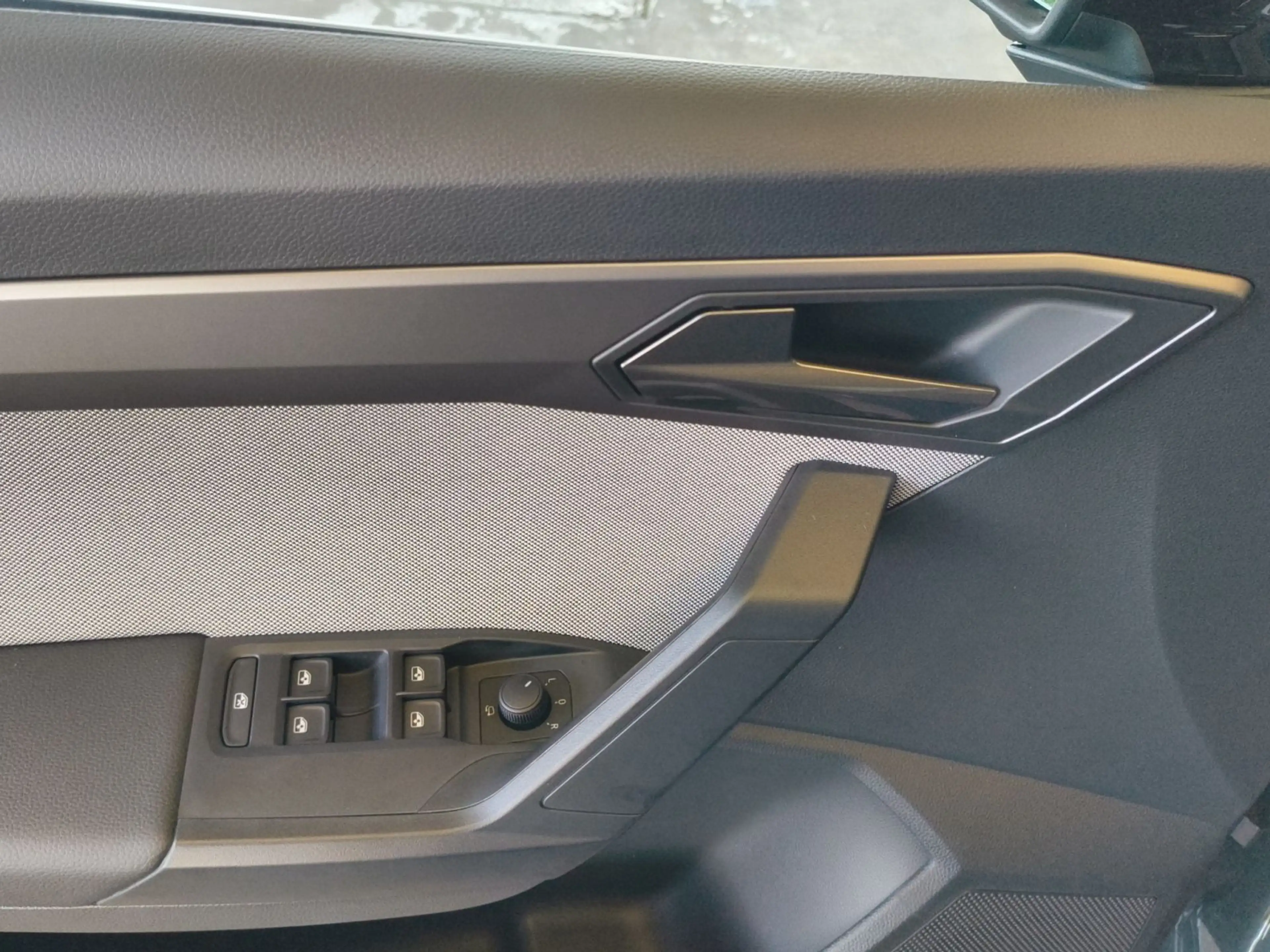 SEAT Ibiza IBIZA FR 1.0 TSI DSG Ganzjahresreifen Kamera Nav — photo 15