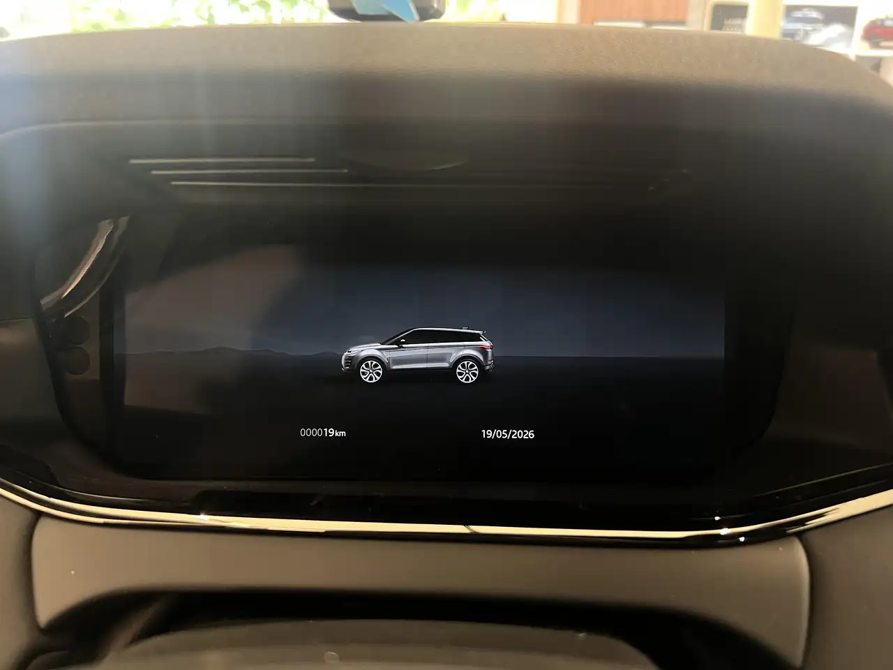 Land Rover Range Rover Evoque 2026 — фото 15