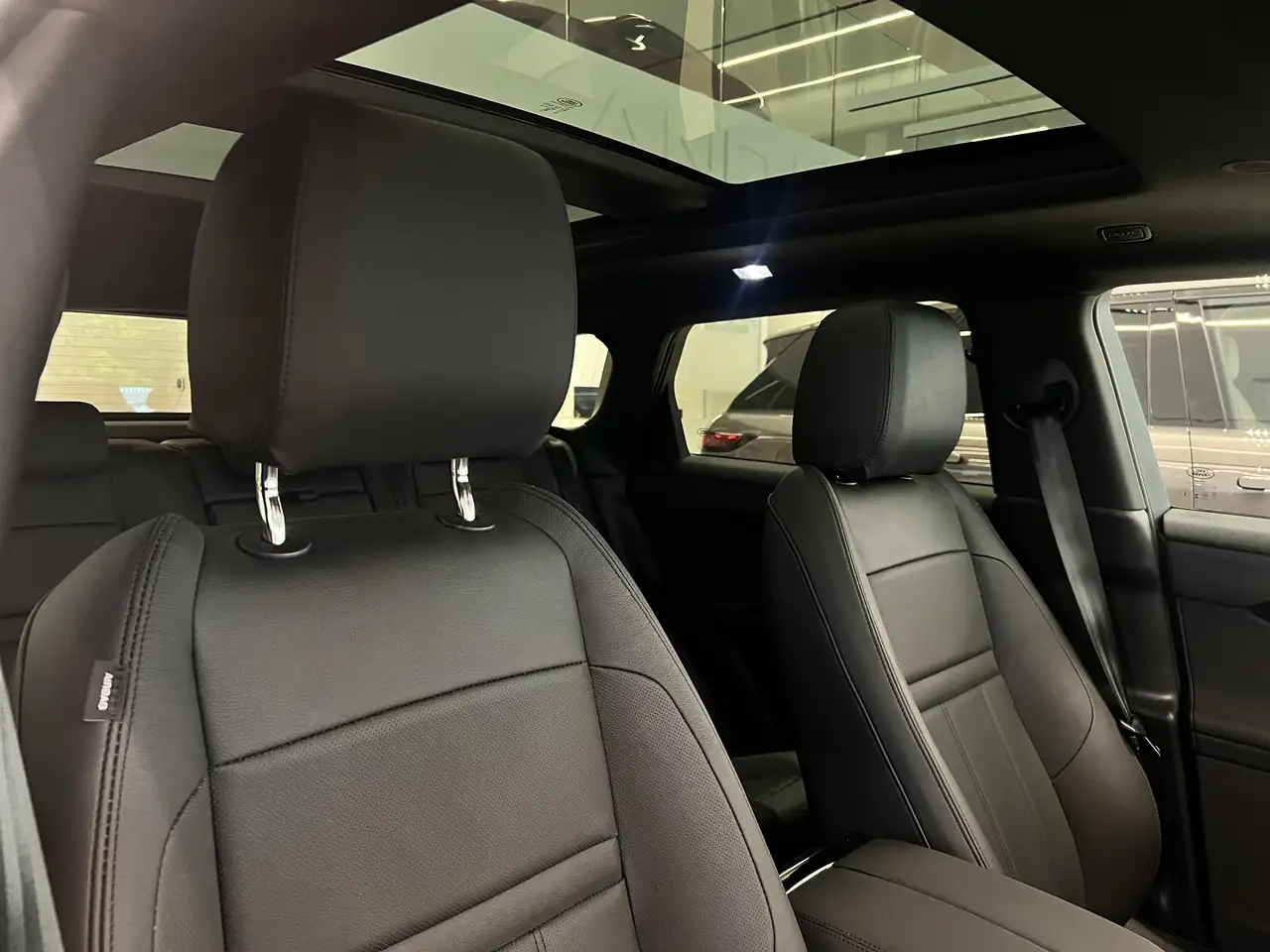 Land Rover Range Rover Evoque 2026 — фото 11