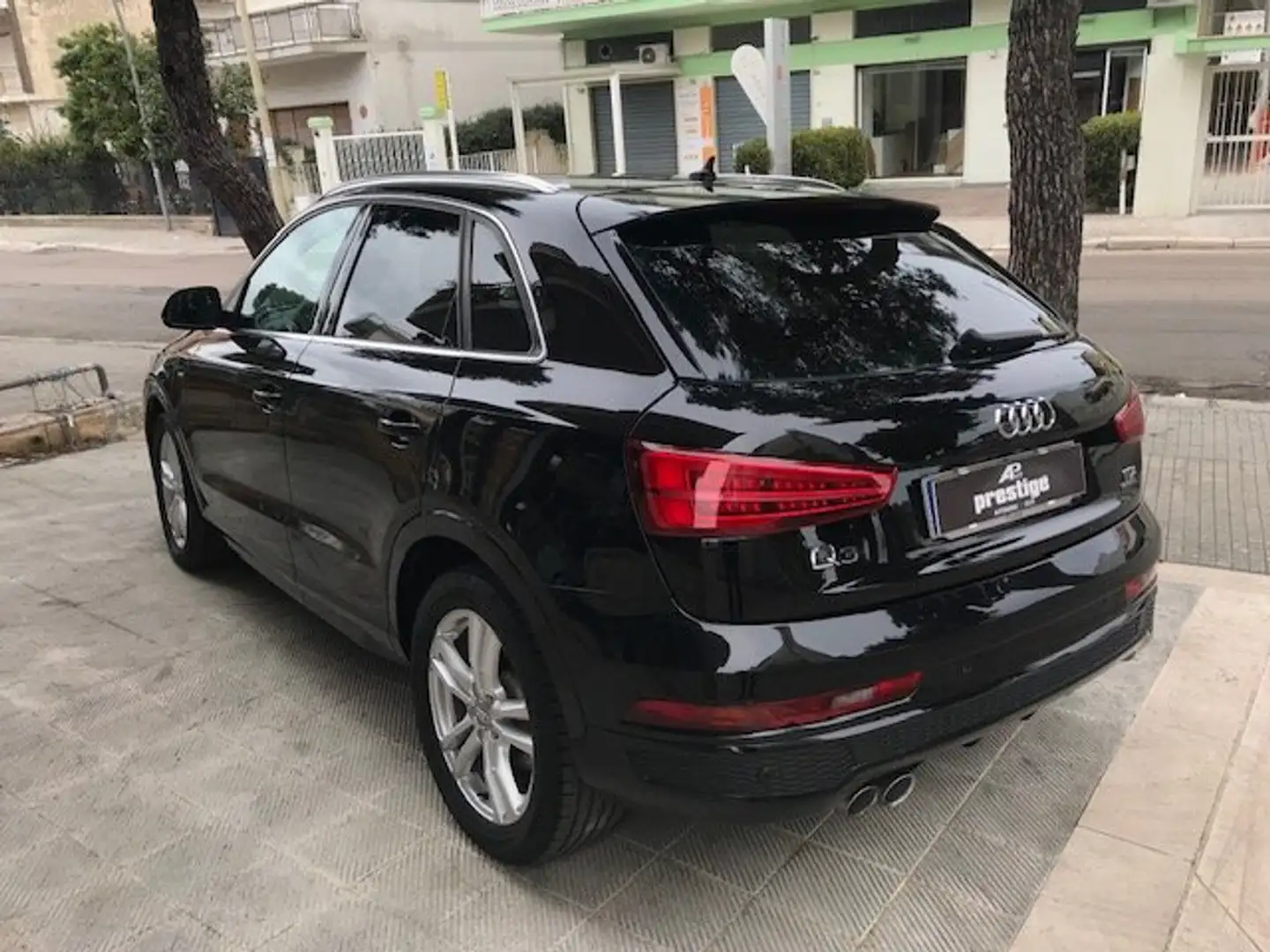 Audi Q3 Q3 2.0 TDI S-LINE 185CV 135KW Zwart - 2