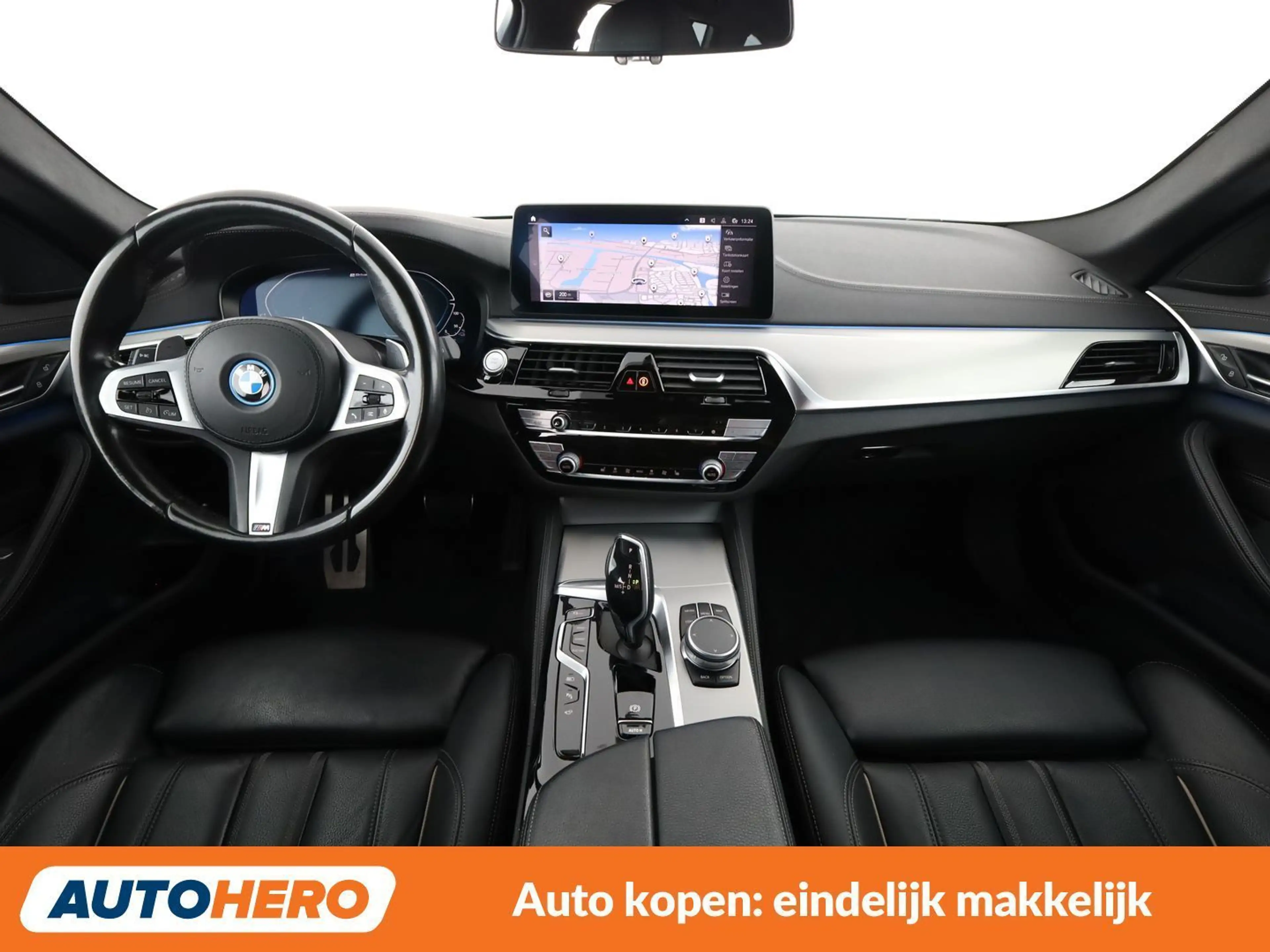 BMW 530 530e xDrive M Sport — photo 13