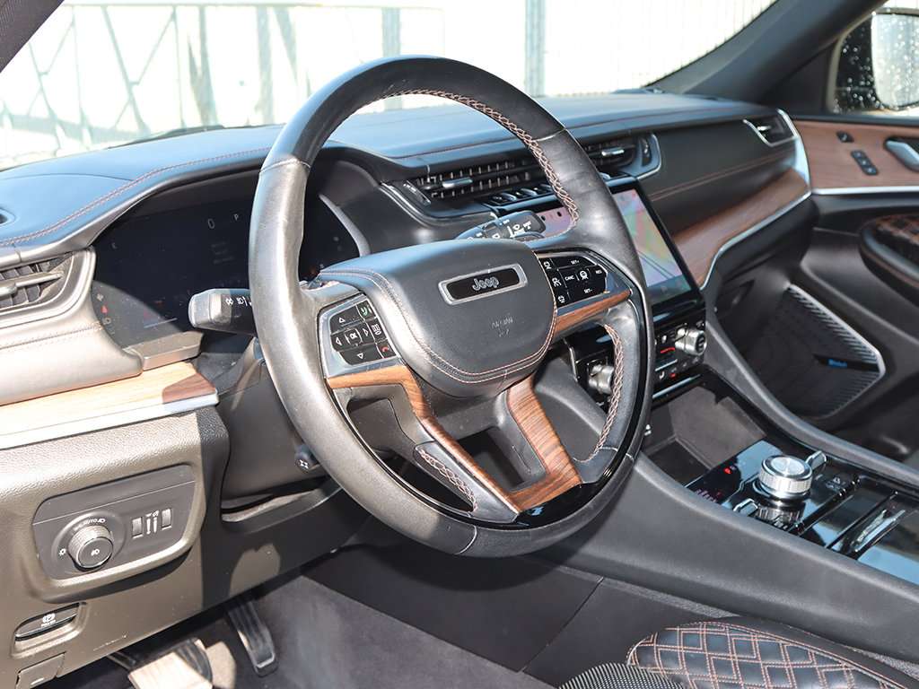 2022 Jeep Grand Cherokee