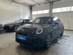 Mini Cooper S Classic Trim*Kamera*LED*NAVI*SHZ 2xKlima