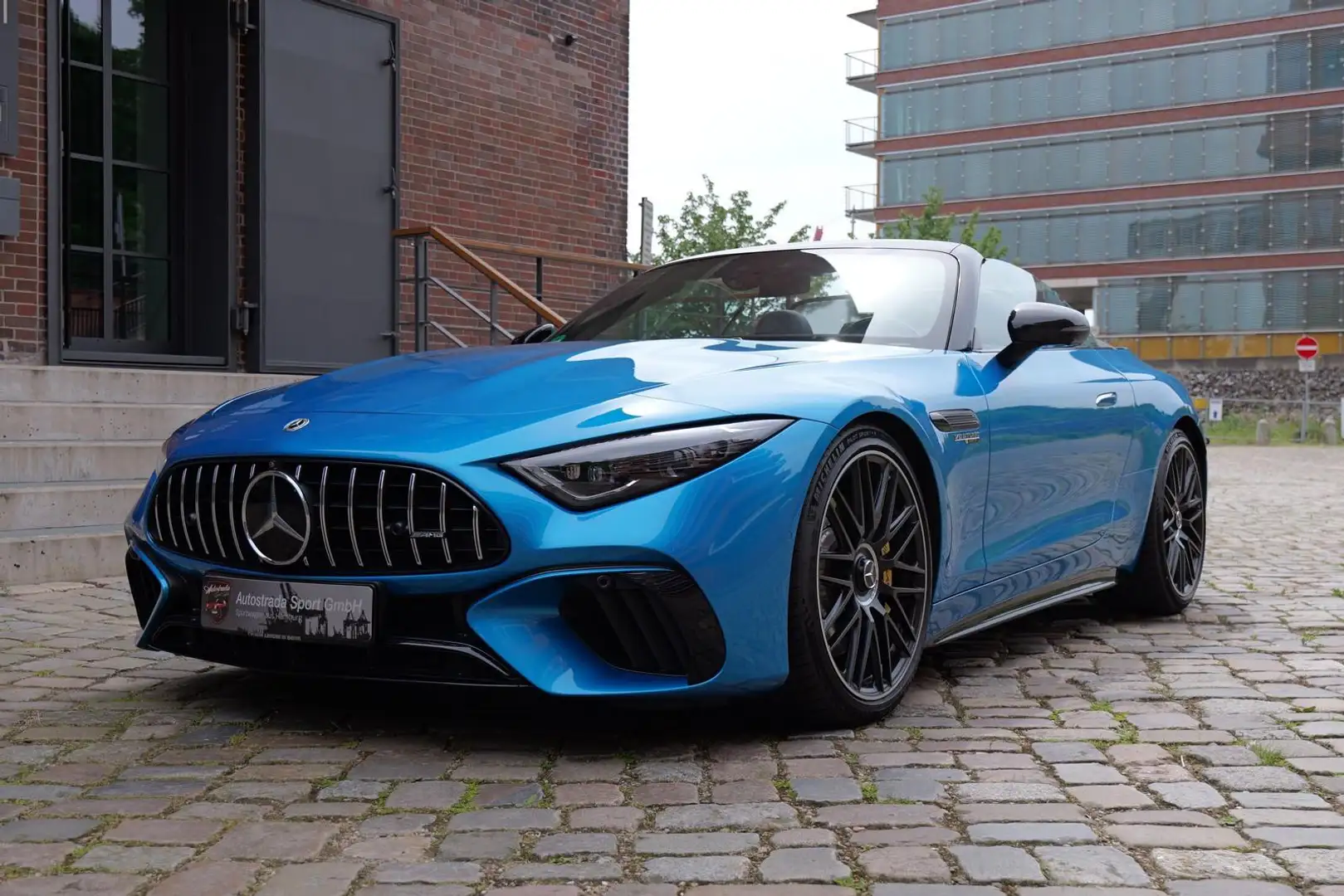 Mercedes-Benz SL 63 AMG 4Matic Liftsystem Night-Paket Blauw - 1