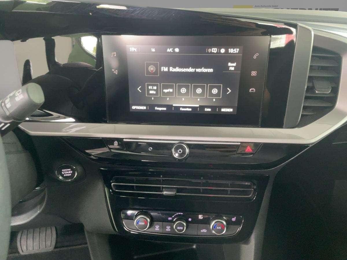 Opel Mokka E