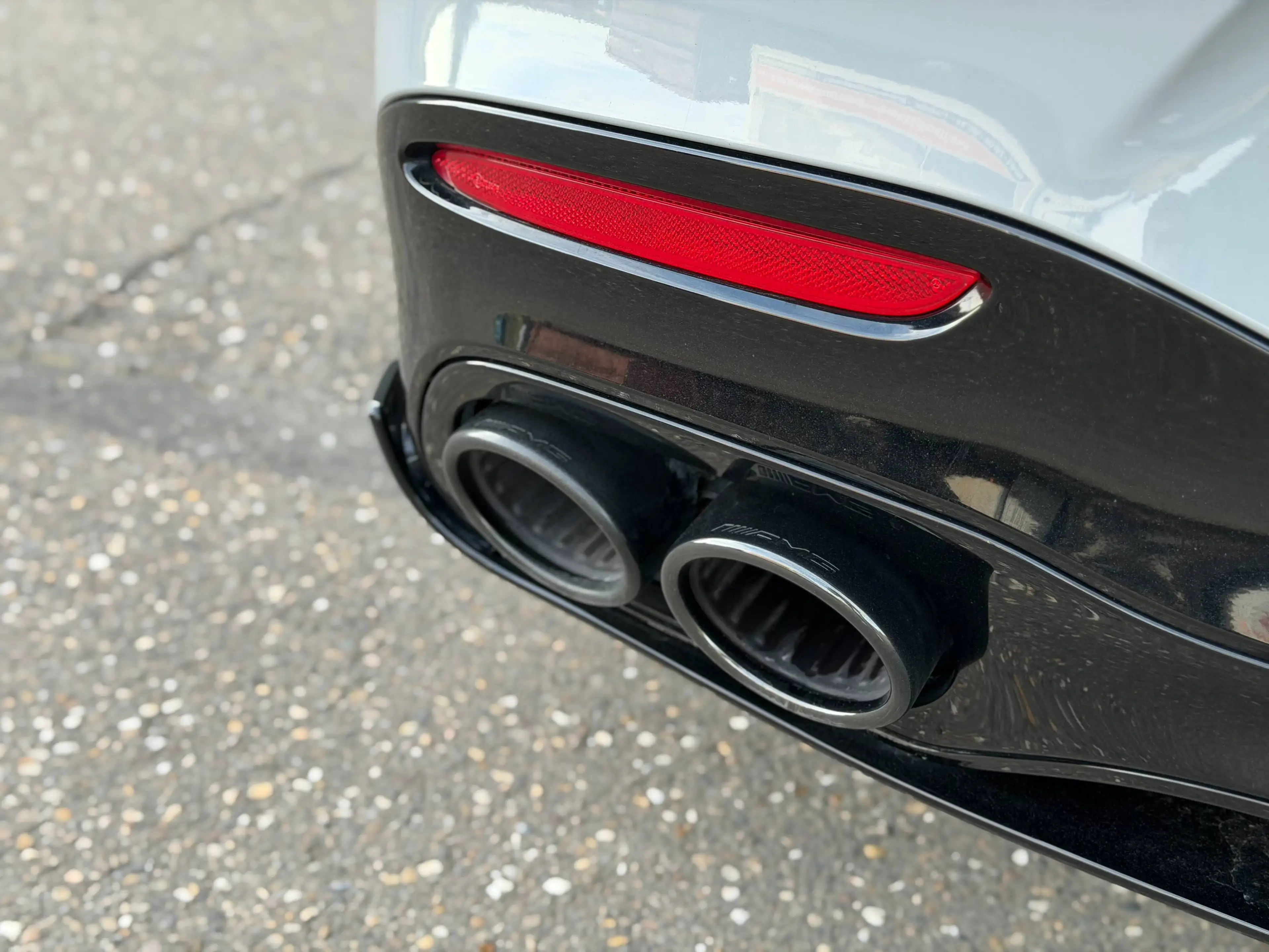 Mercedes-Benz SL 43 AMG MHEV 381cv - Pack Aero - Burmester - 360 - Carbone — photo 14