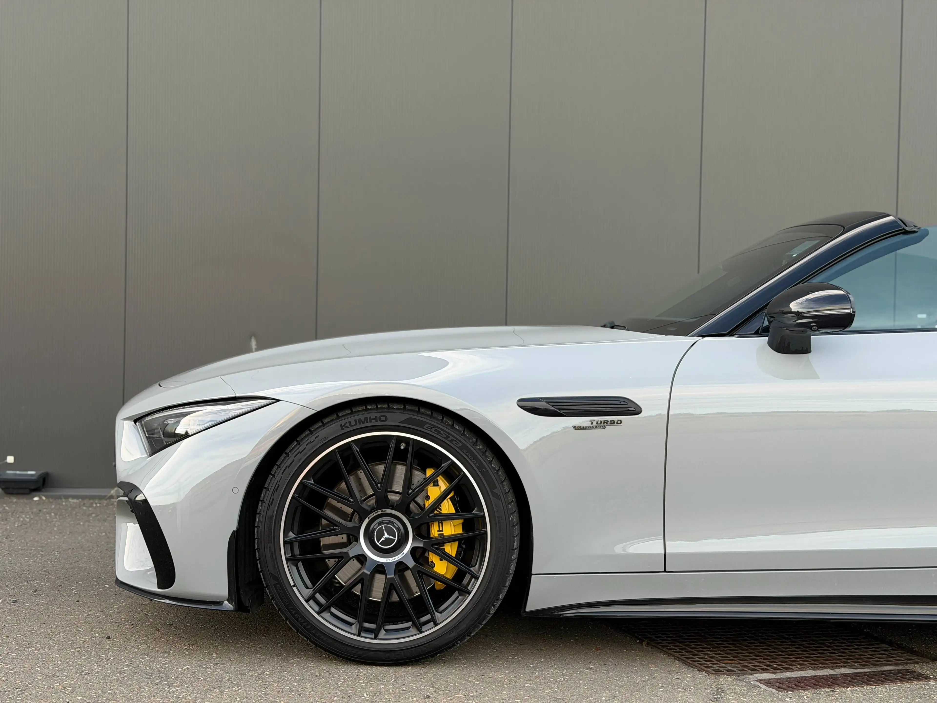 Mercedes-Benz SL 43 AMG MHEV 381cv - Pack Aero - Burmester - 360 - Carbone — photo 9