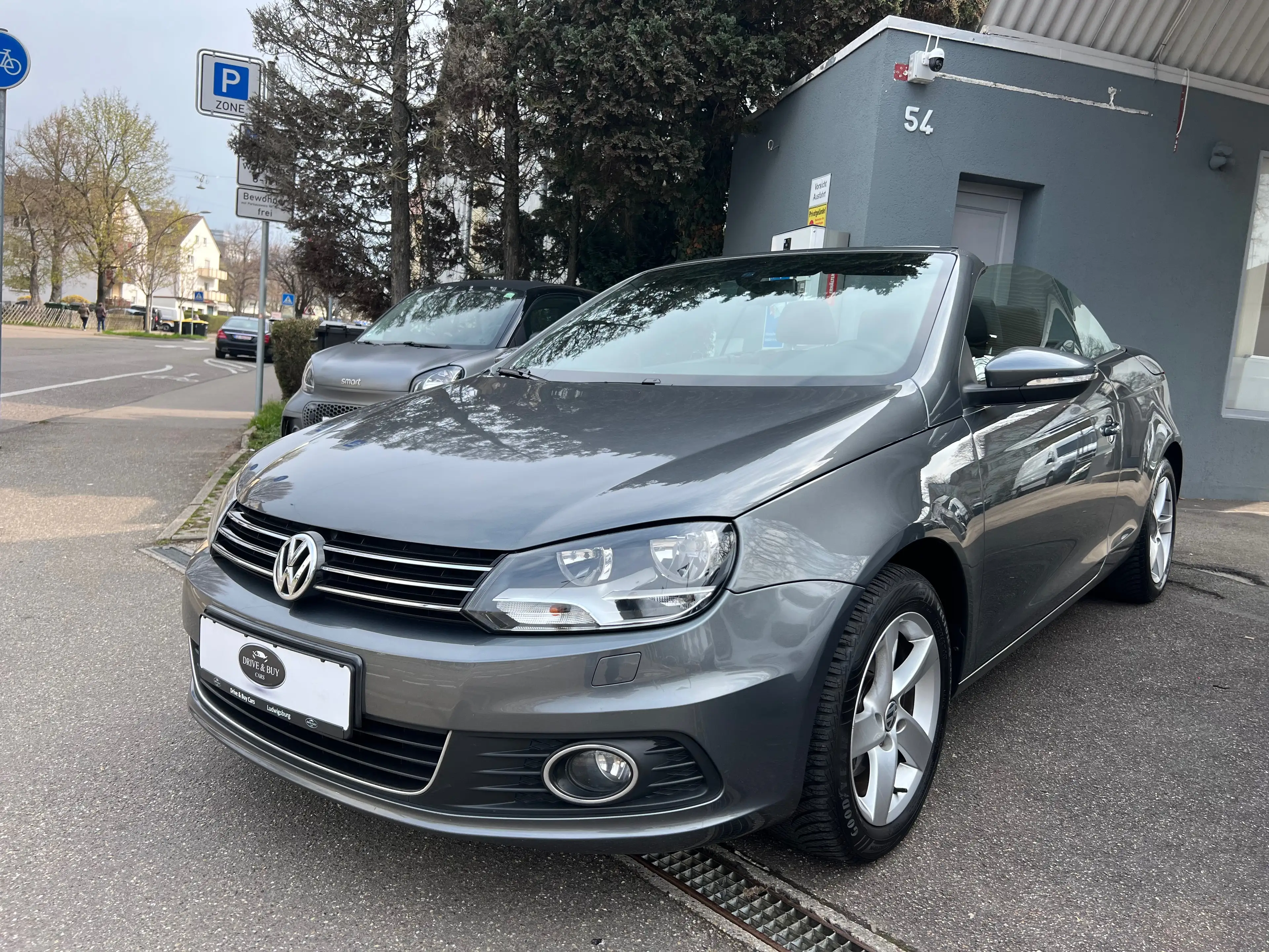 Volkswagen Eos Basis / Cabrio / NAVI