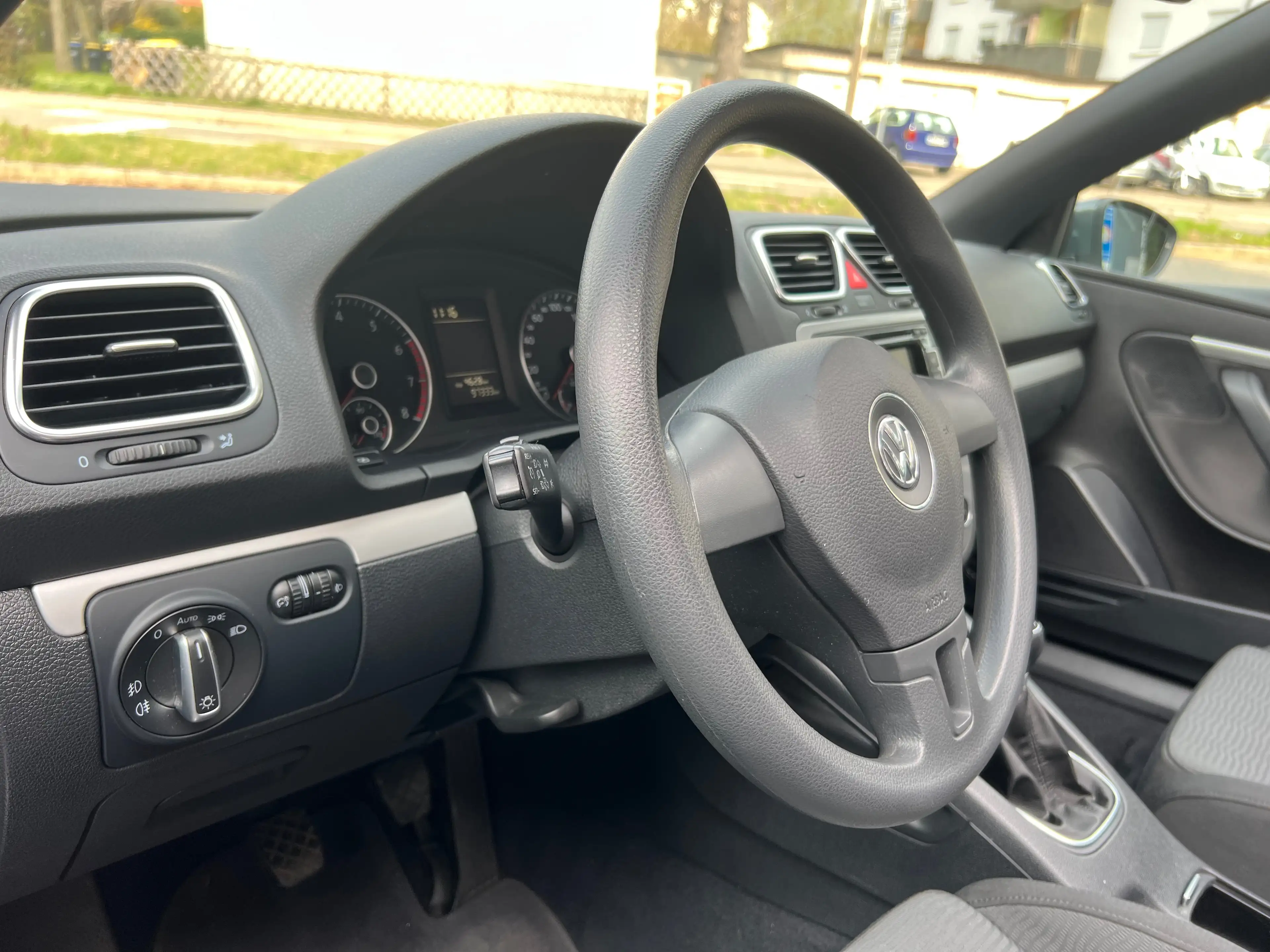 Volkswagen Eos Basis / Cabrio / NAVI — photo 15