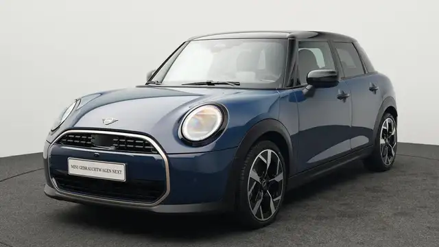 MINI Cooper C Favoured Trim