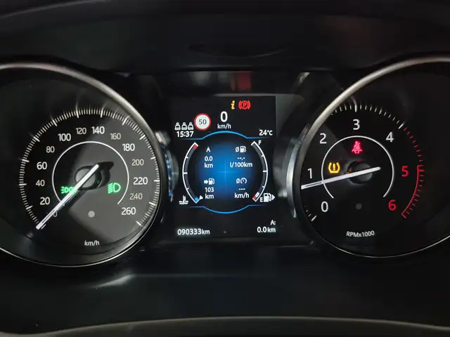 Jaguar E-Pace view 13
