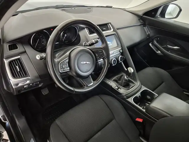 Jaguar E-Pace view 15