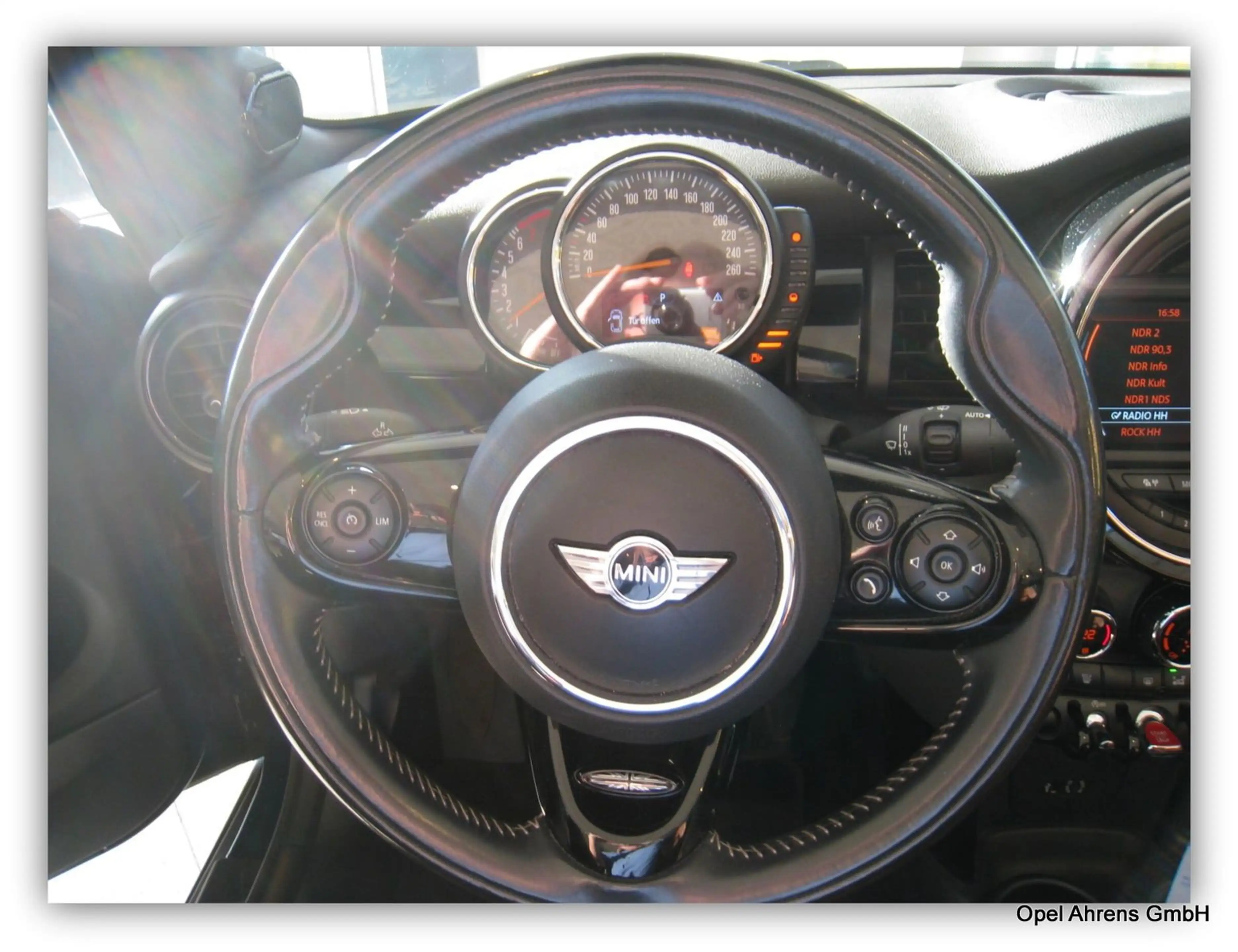 MINI Cooper S Cabrio Cooper S — photo 6