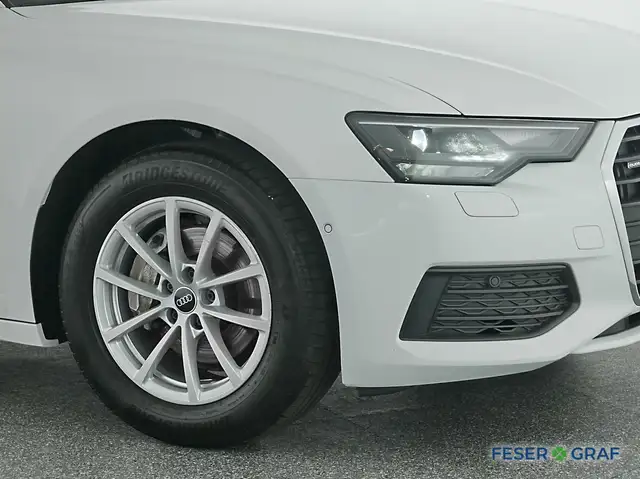 Audi A6 view 11