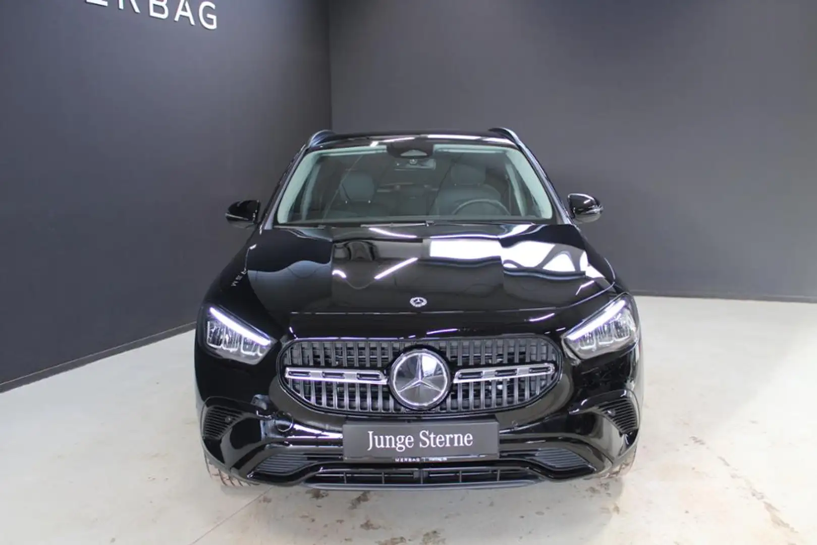 Mercedes-Benz GLA 250 e *Progressive Night AHK Kamera LED Nav Noir - 2