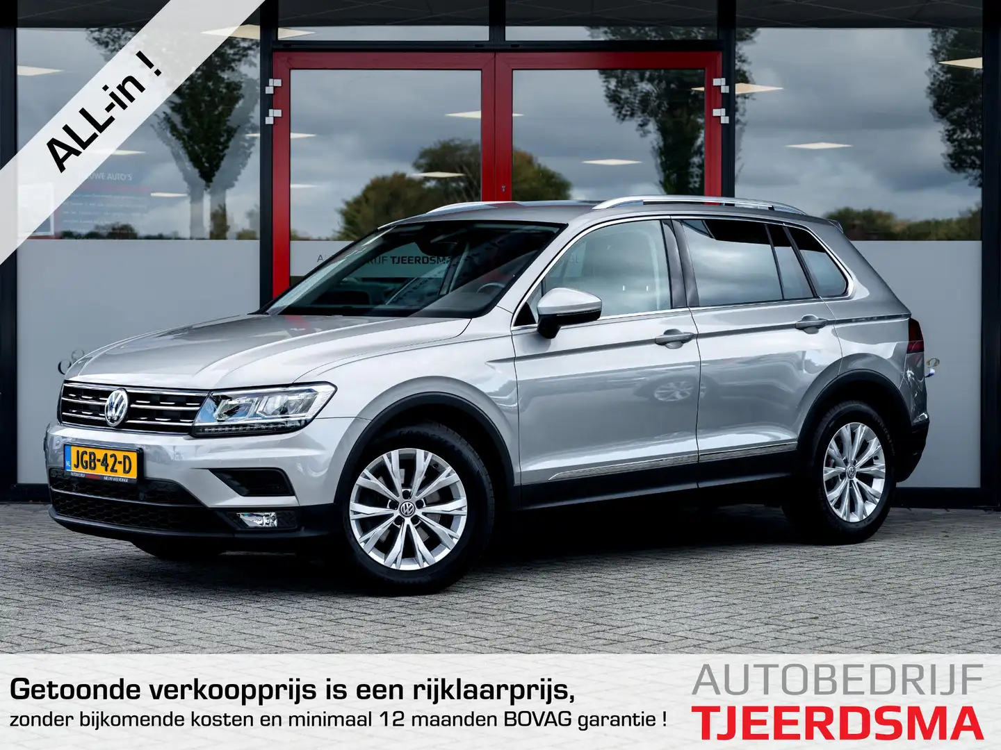 Volkswagen Tiguan 1.5 TSI ACT Comfortline | Trekhaak | LED Koplampen Grijs - 1