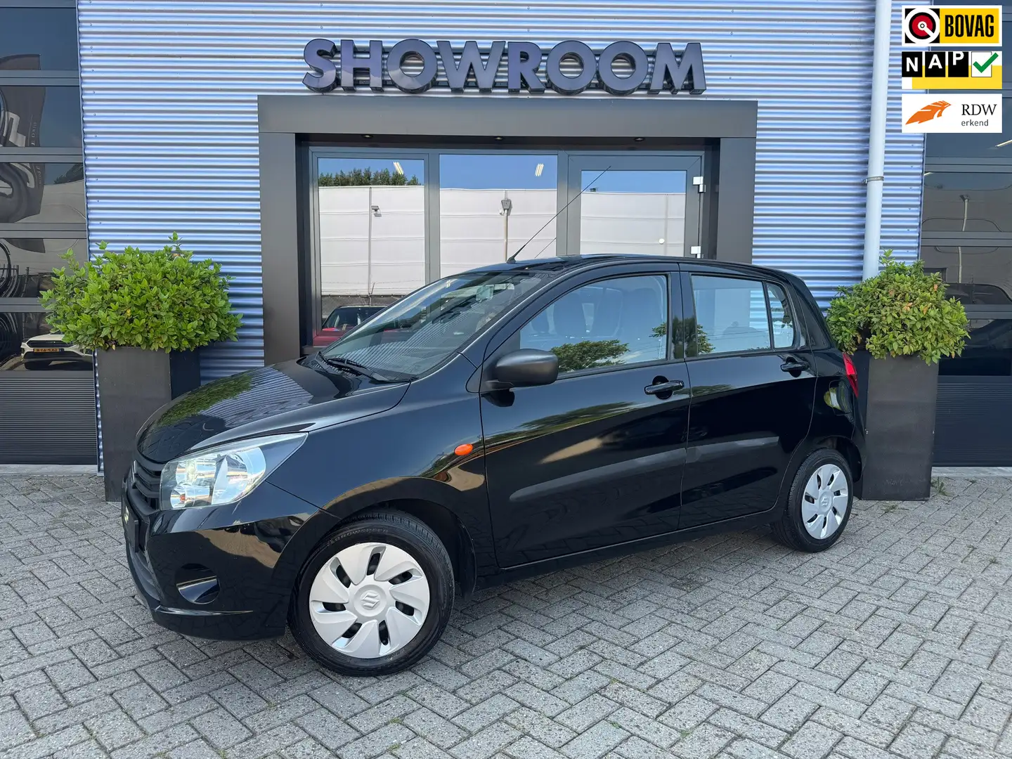 Suzuki Celerio 1.0 Comfort Airco|Bluetooth|Elektrische ramen Noir - 1
