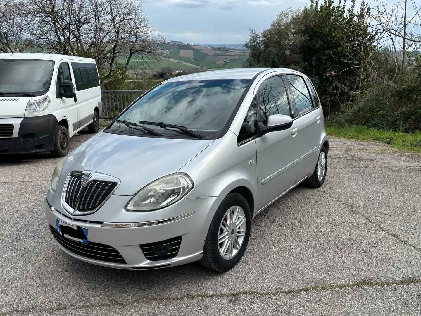 Lancia MUSA 1.4 8v Diva (argento) - 1