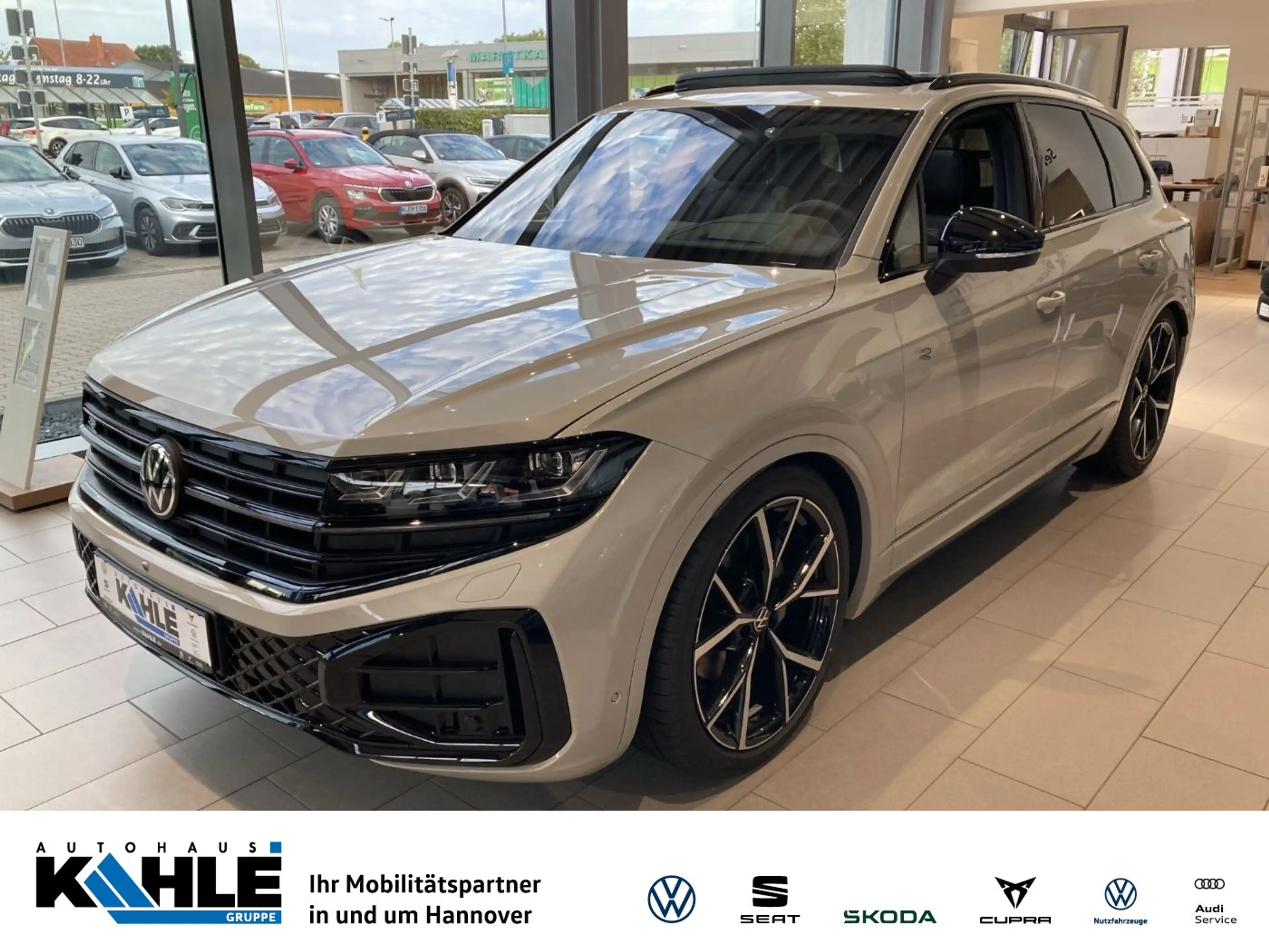 Volkswagen Touareg R-Line V6 TDI 4MOTION - 8-Gang-Automatik (Tiptroni