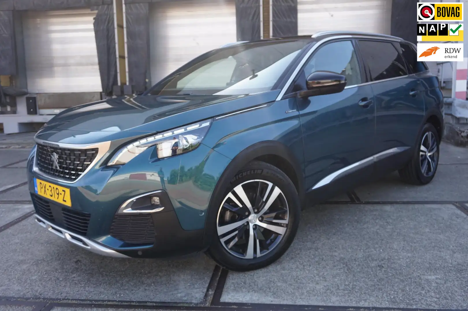 Peugeot 5008 1.6 e-THP GT-Line * 7 Persoons * Groen - 1